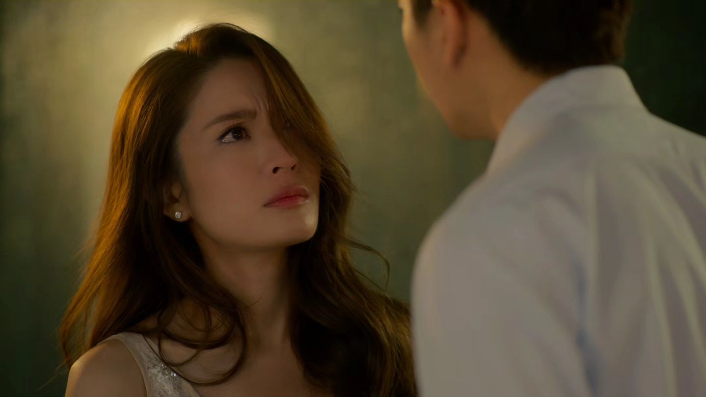 แอฟ - ทักษอร ภักดิ์สุขเจริญ