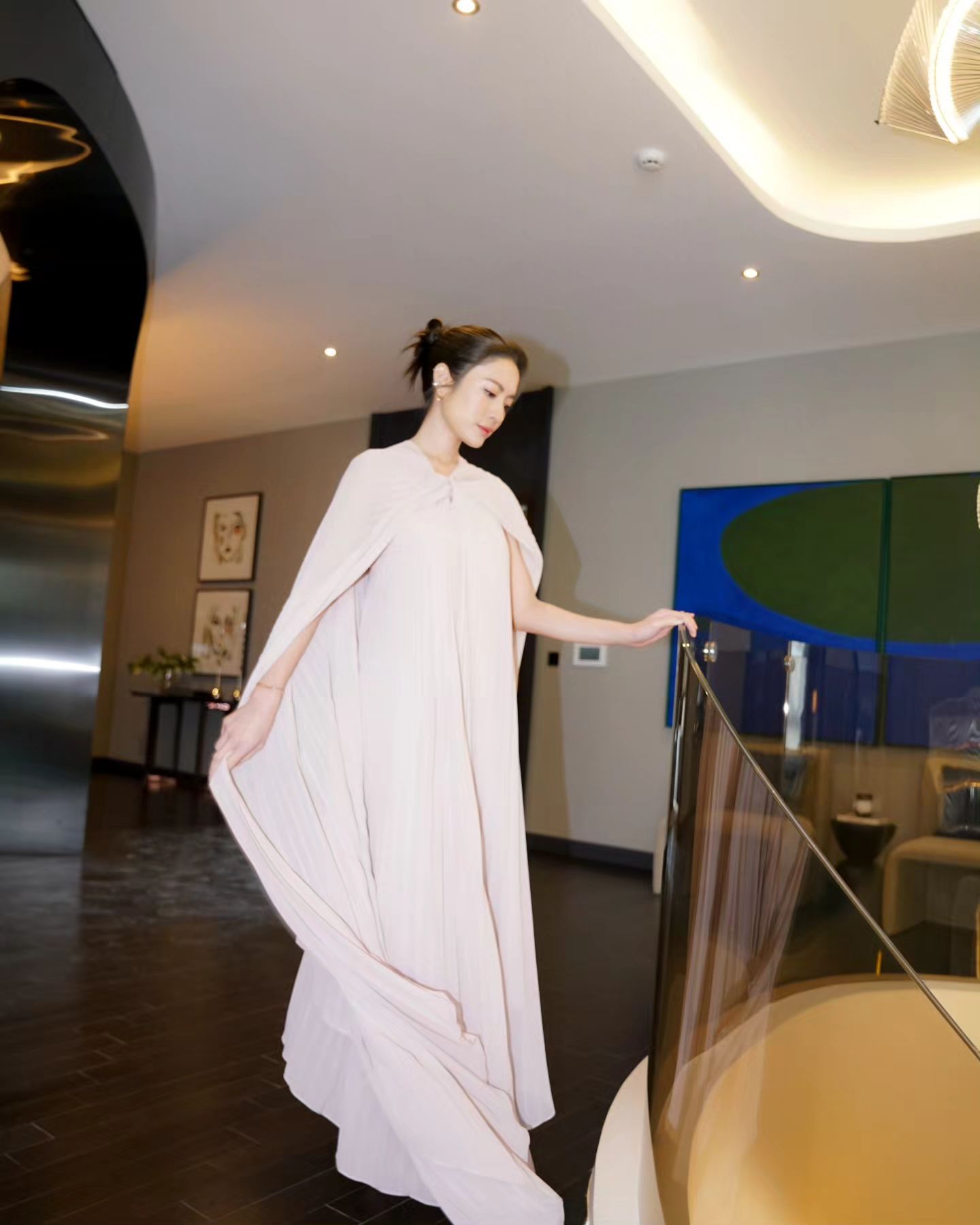 แอฟ - ทักษอร ภักดิ์สุขเจริญ