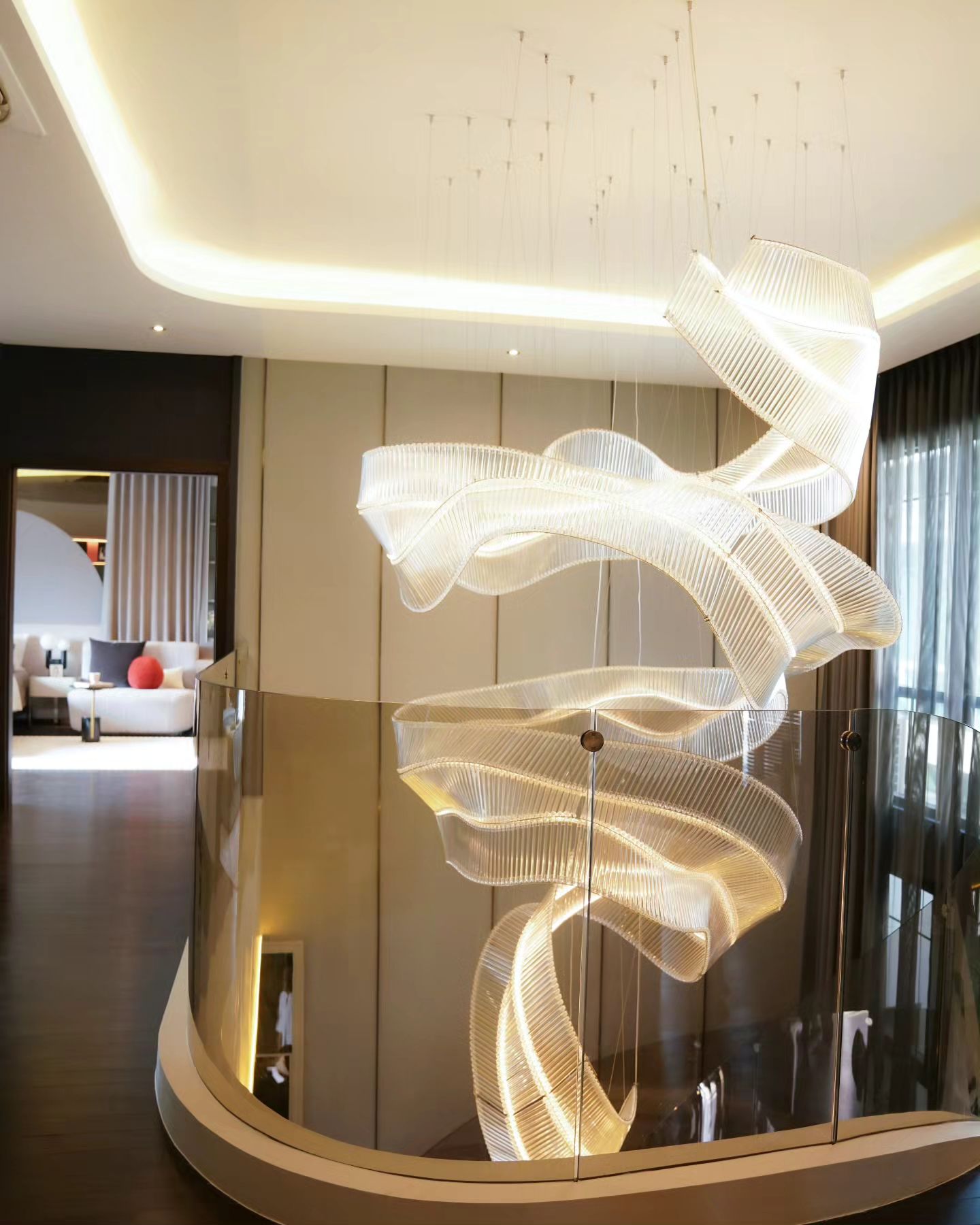 แอฟ - ทักษอร ภักดิ์สุขเจริญ