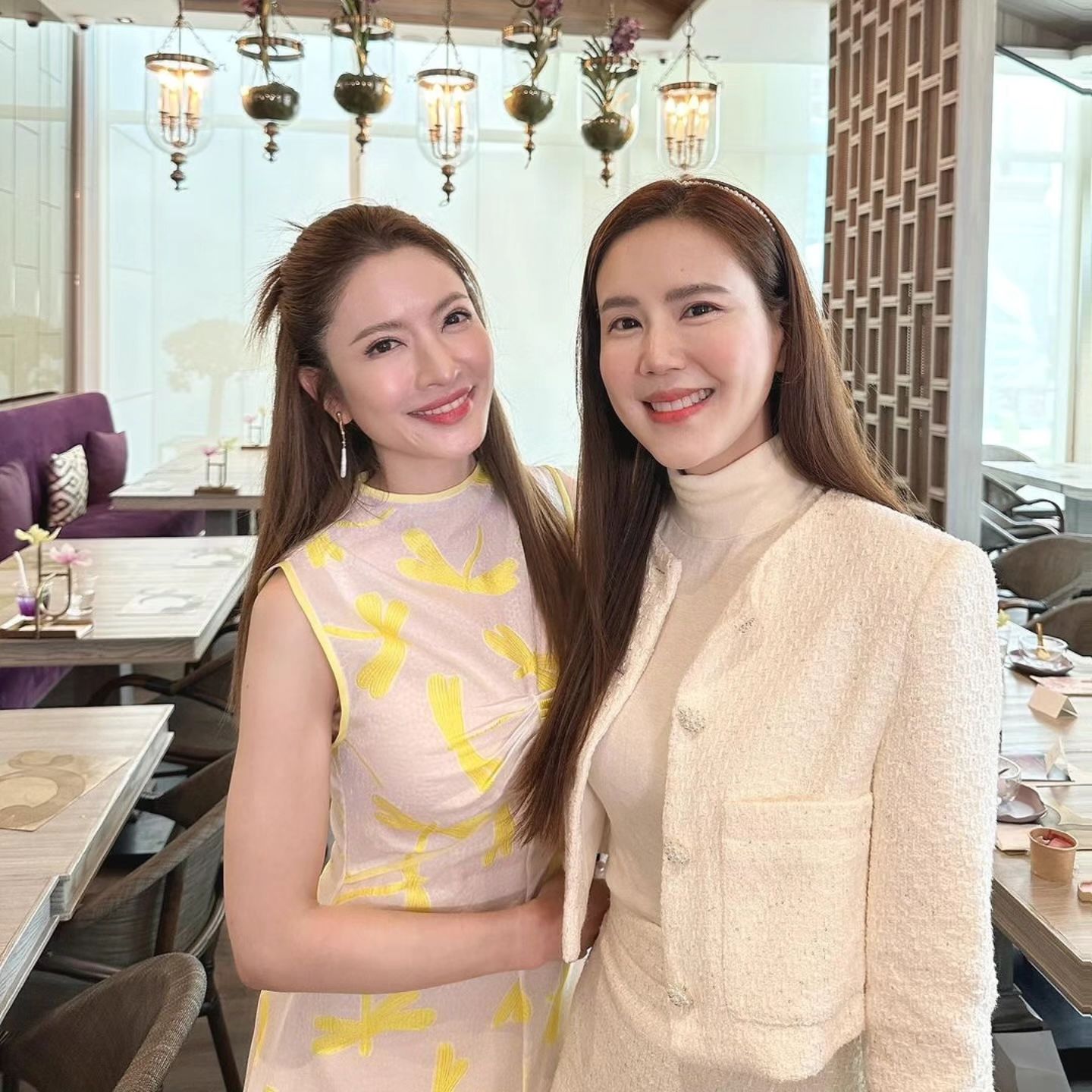 แอฟ - ทักษอร ภักดิ์สุขเจริญ