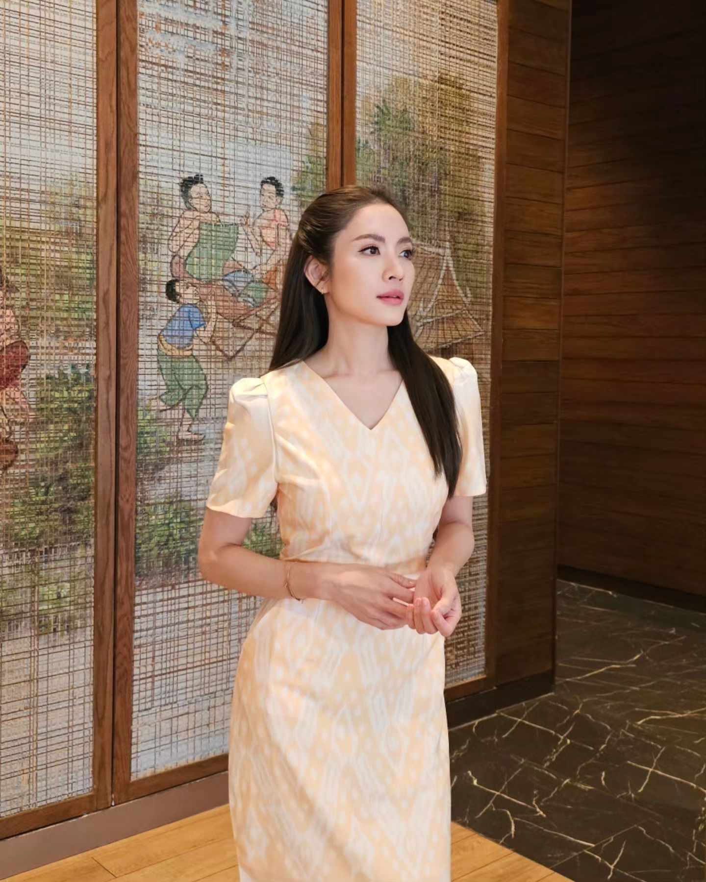 แอฟ - ทักษอร ภักดิ์สุขเจริญ