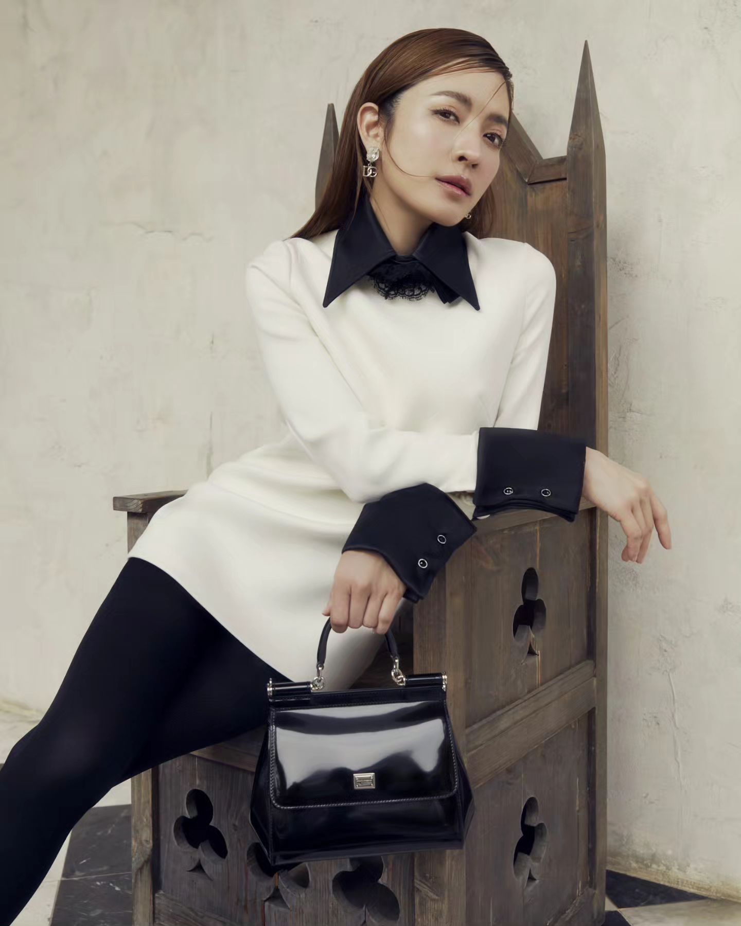 แอฟ - ทักษอร ภักดิ์สุขเจริญ