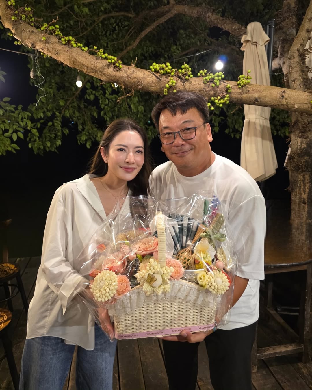 แอฟ - ทักษอร ภักดิ์สุขเจริญ