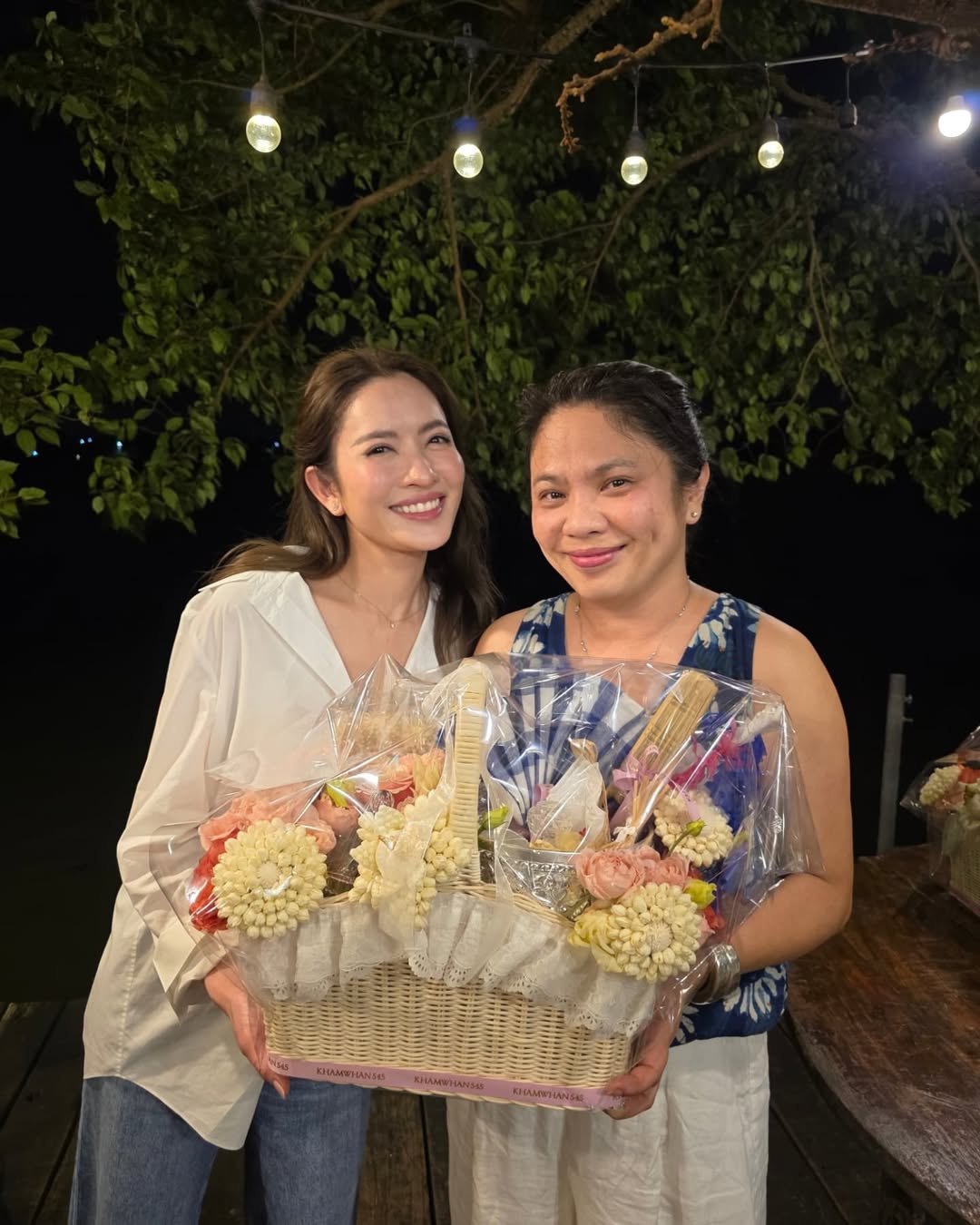 แอฟ - ทักษอร ภักดิ์สุขเจริญ