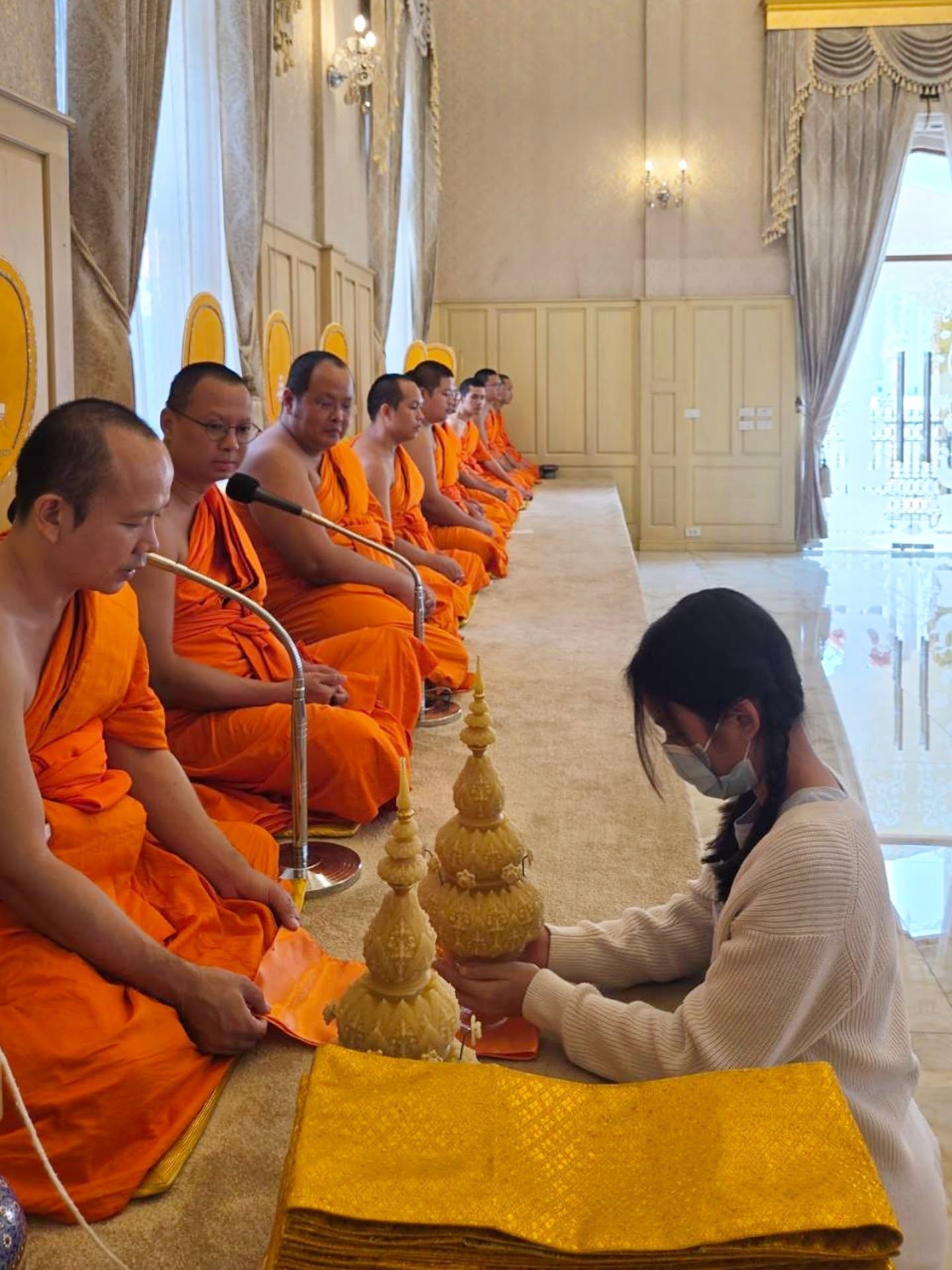 แอฟ - ทักษอร ภักดิ์สุขเจริญ
