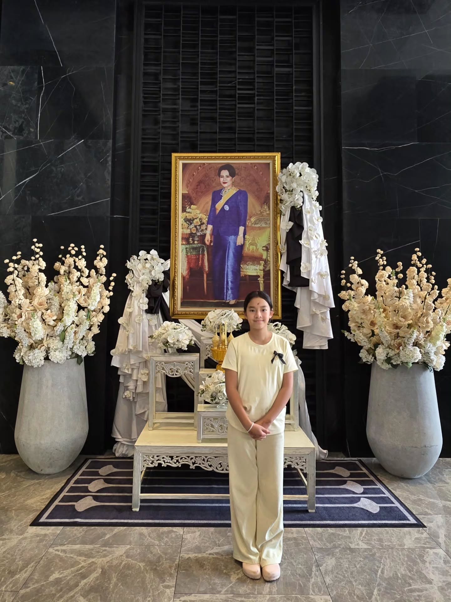 แอฟ - ทักษอร ภักดิ์สุขเจริญ