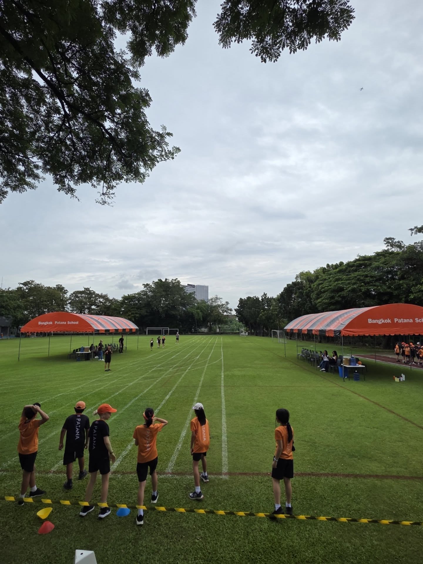 แอฟ - ทักษอร ภักดิ์สุขเจริญ