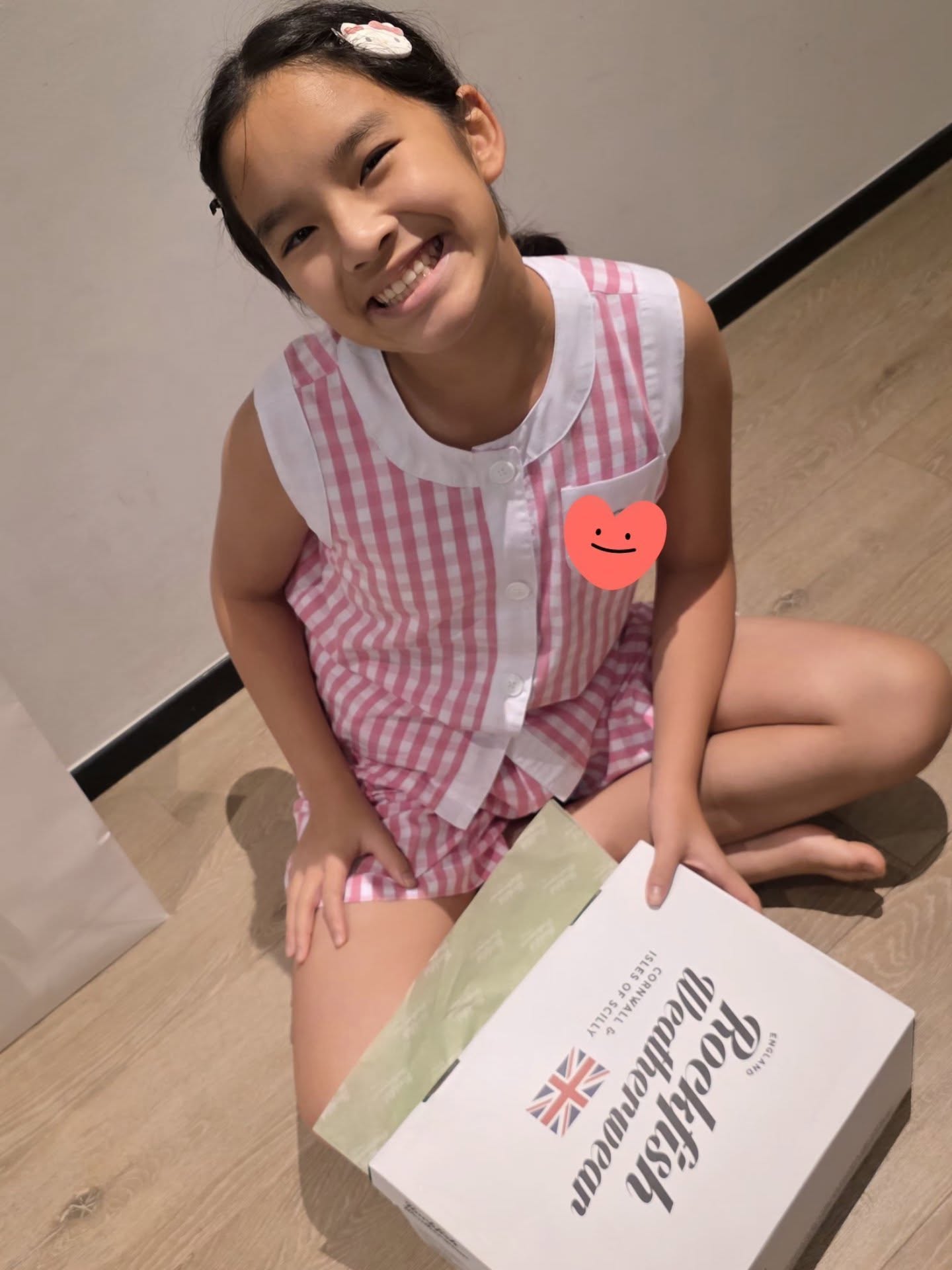 แอฟ - ทักษอร ภักดิ์สุขเจริญ