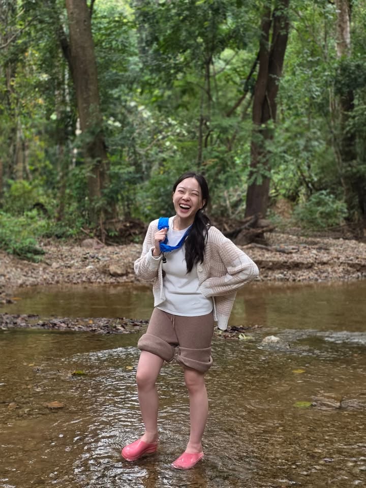 แอฟ - ทักษอร ภักดิ์สุขเจริญ