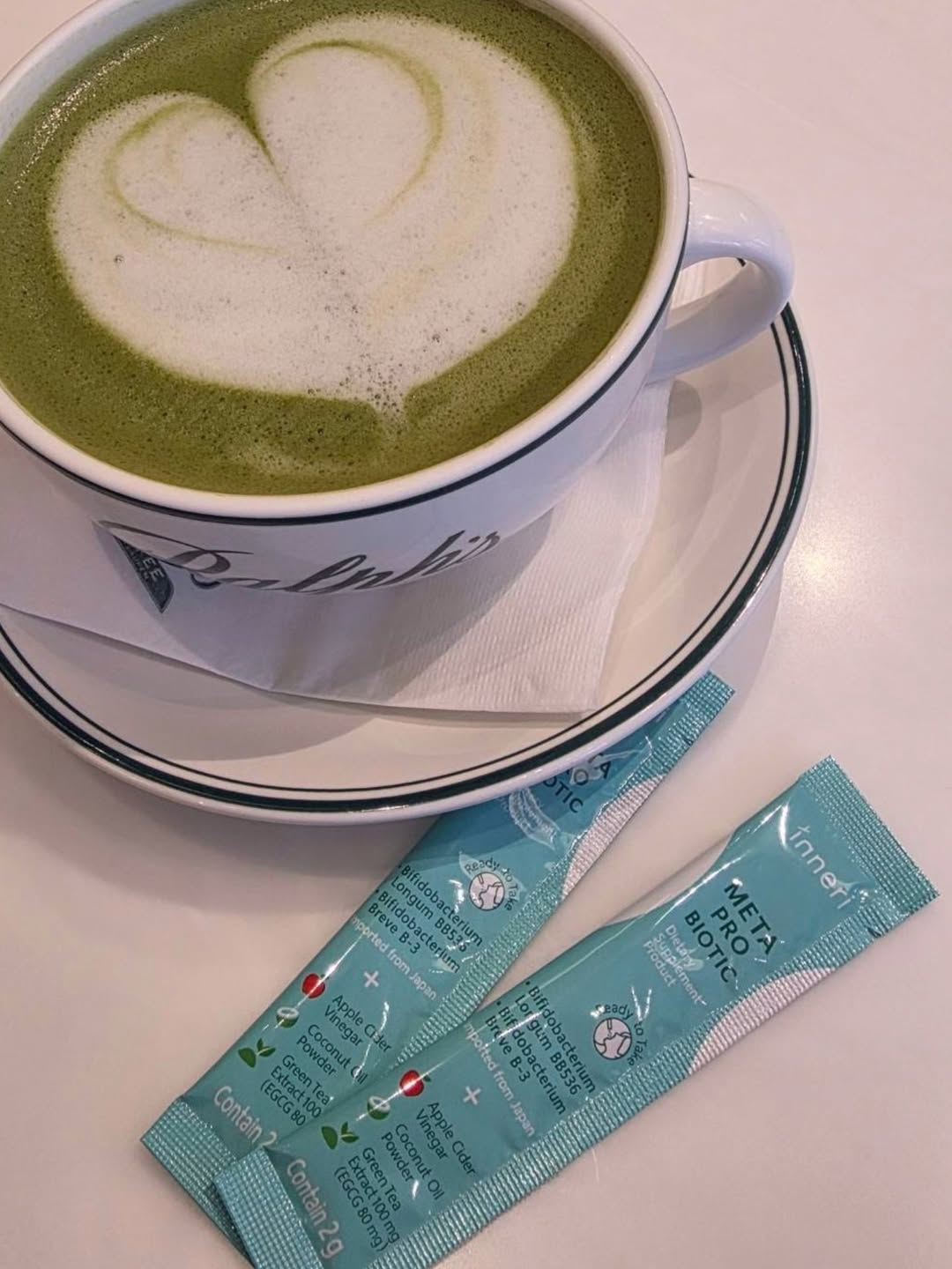 แอฟ - ทักษอร ภักดิ์สุขเจริญ