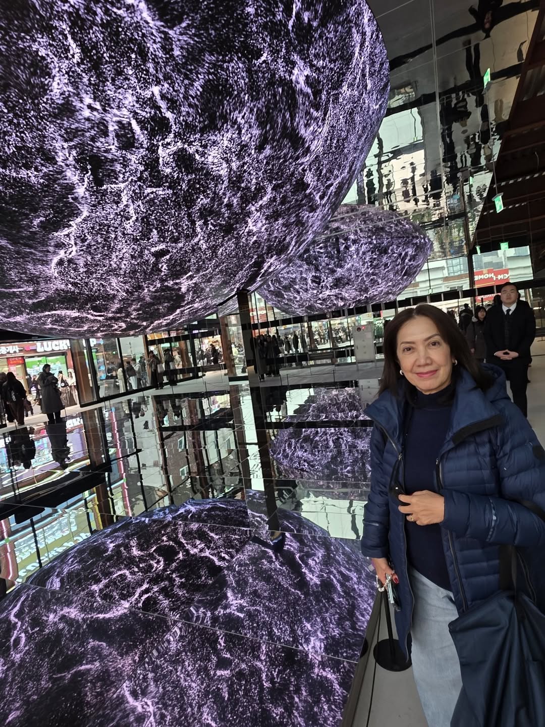 แอฟ - ทักษอร ภักดิ์สุขเจริญ