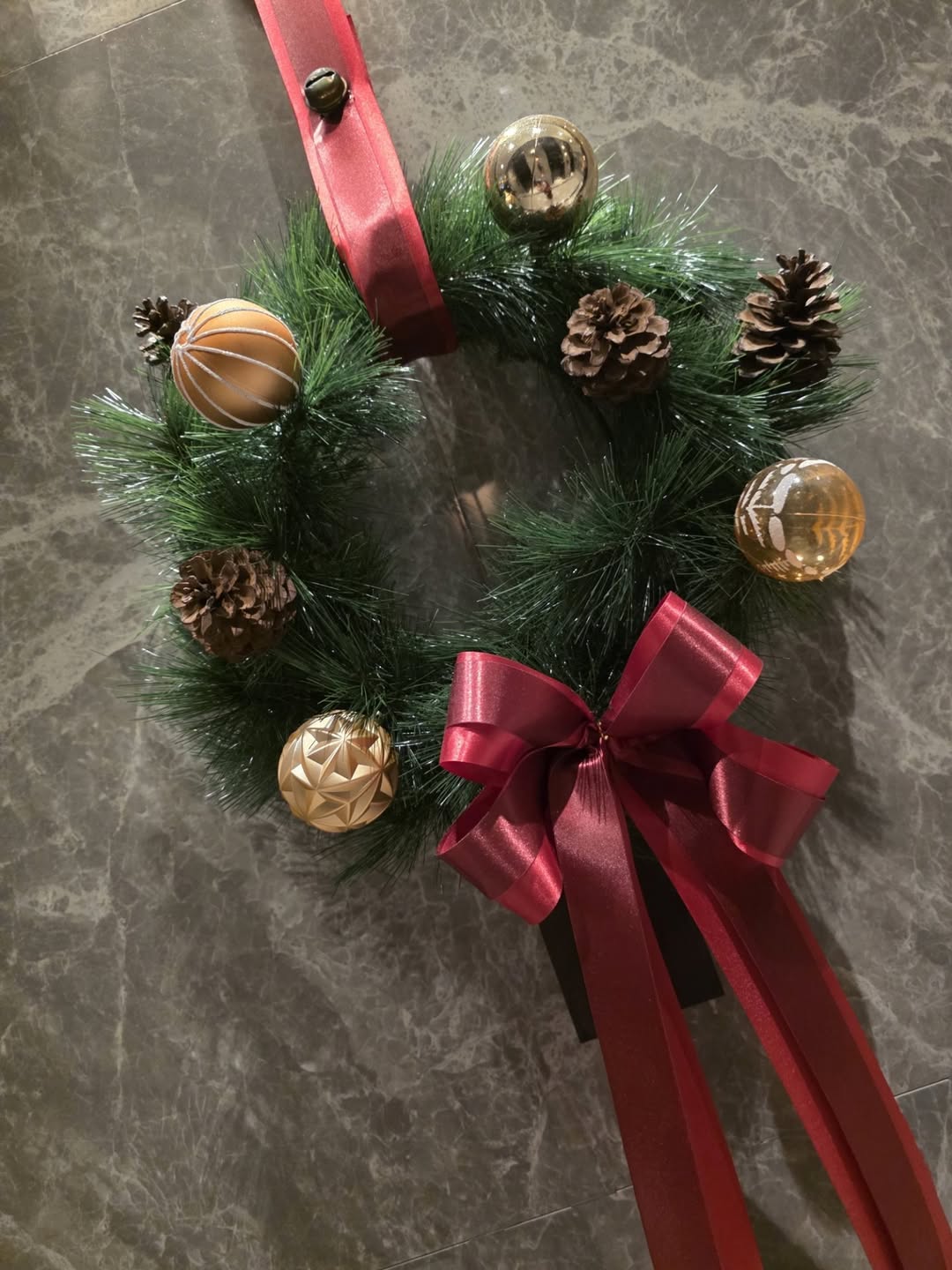 แอฟ - ทักษอร ภักดิ์สุขเจริญ