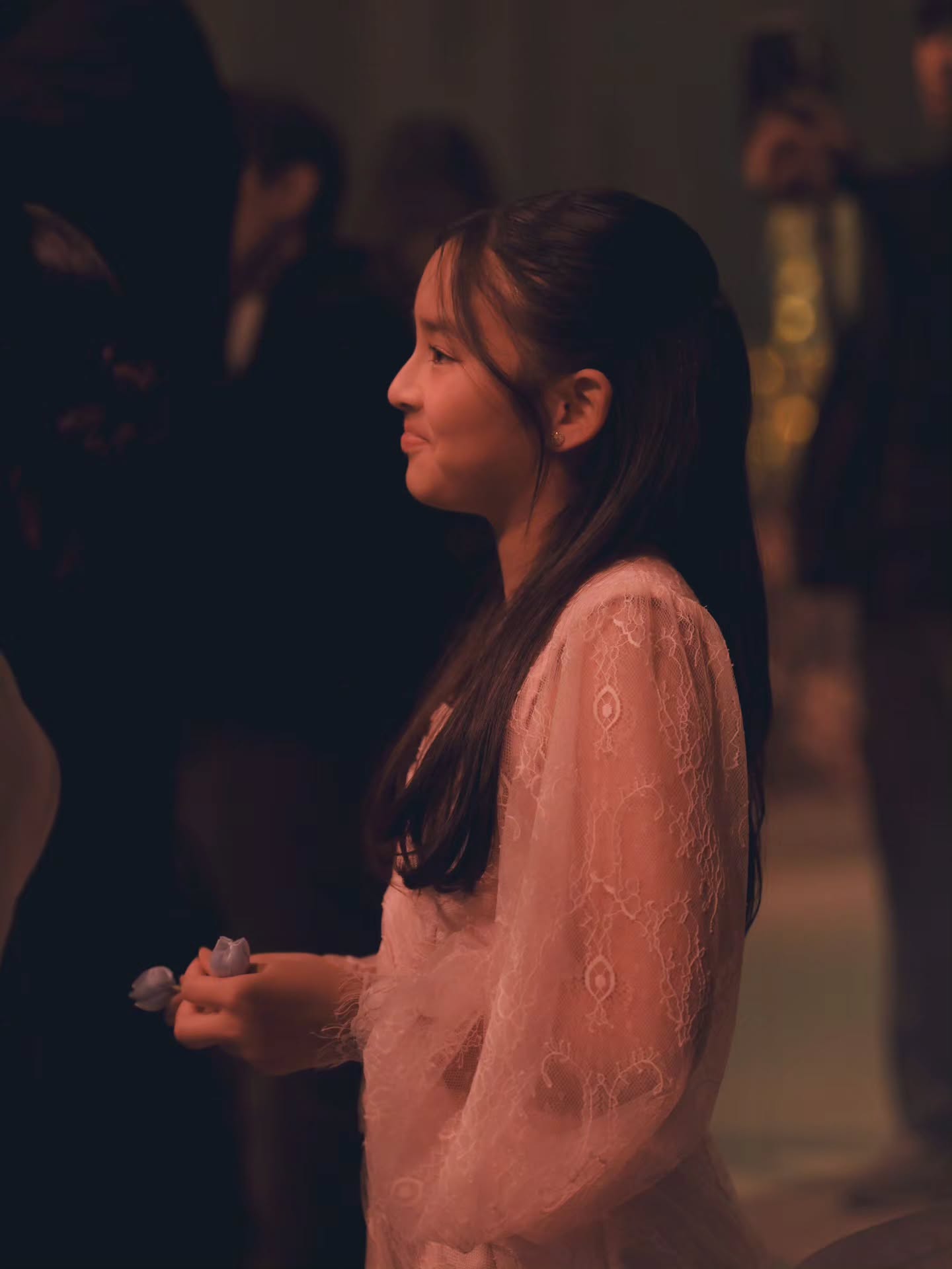 แอฟ - ทักษอร ภักดิ์สุขเจริญ