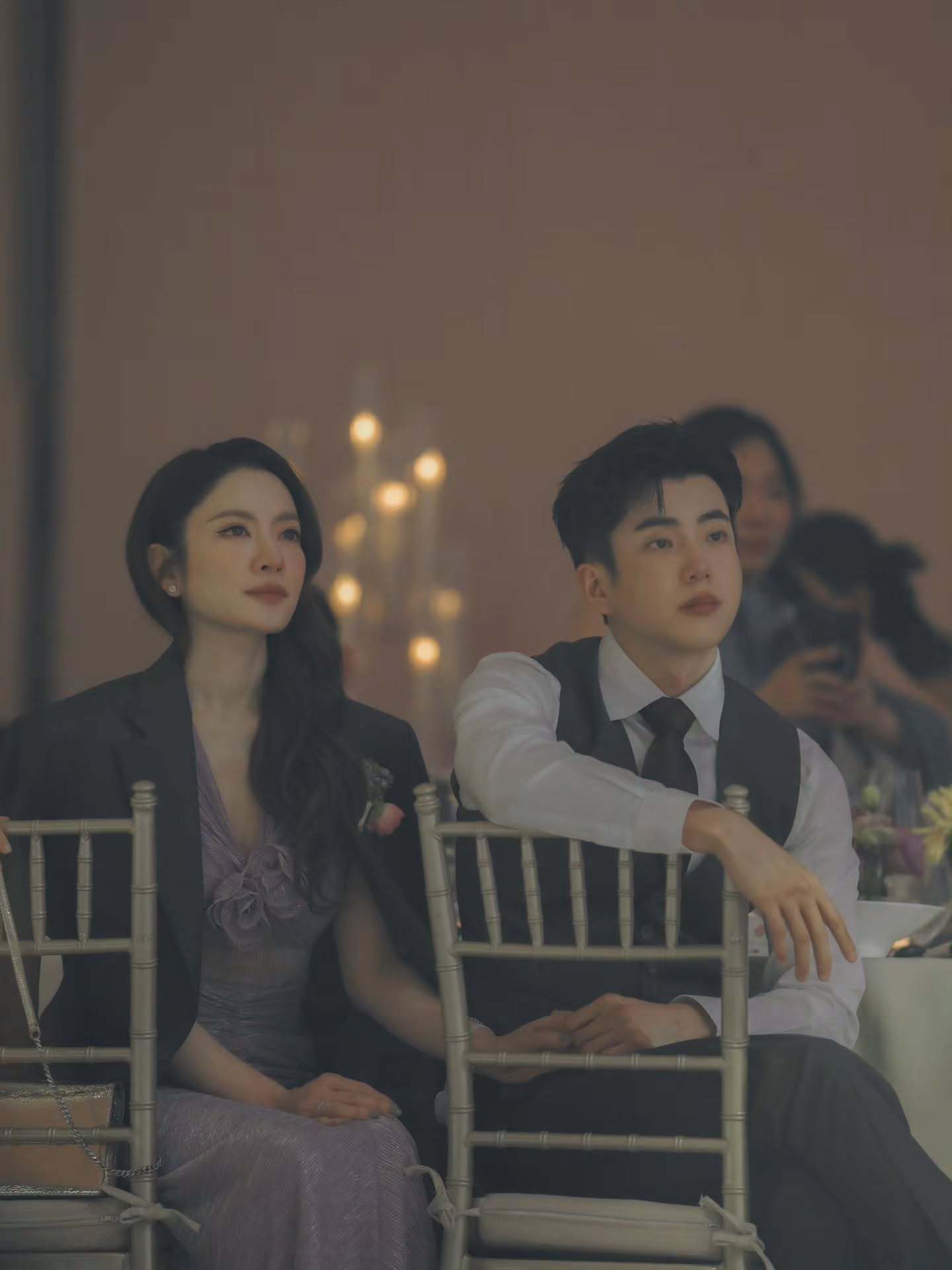 แอฟ - ทักษอร ภักดิ์สุขเจริญ