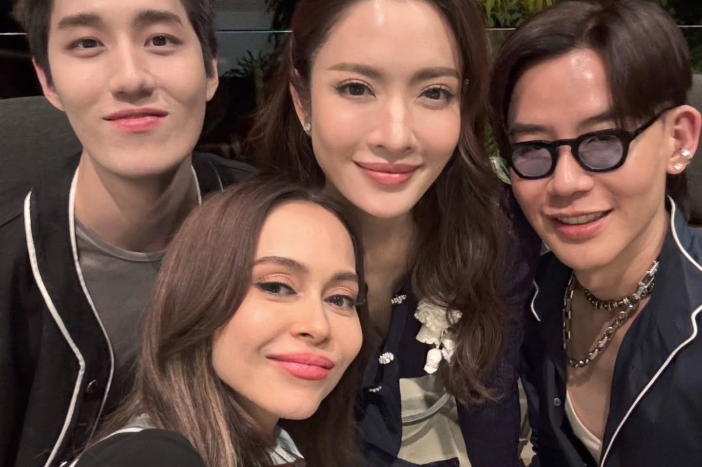 แอฟ - ทักษอร ภักดิ์สุขเจริญ