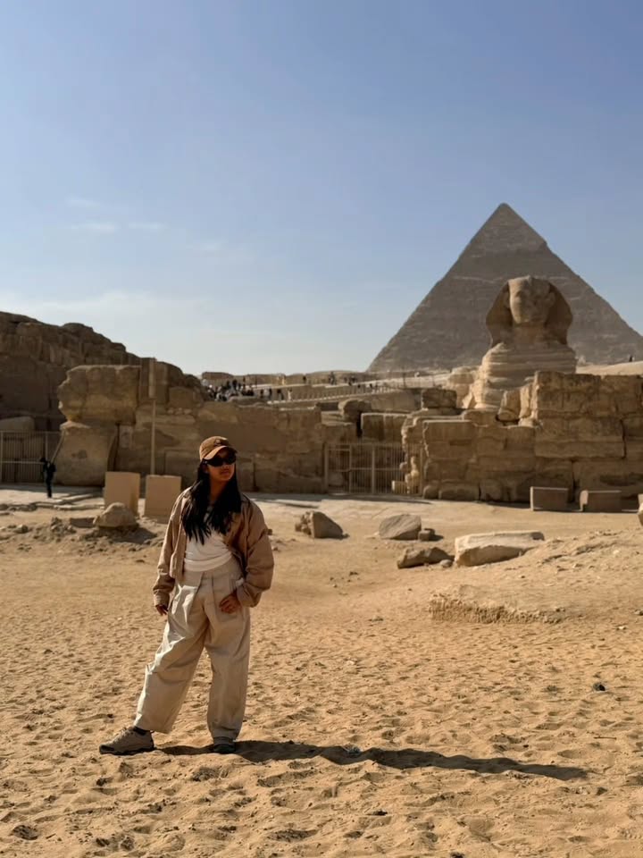 แอฟ - ทักษอร ภักดิ์สุขเจริญ