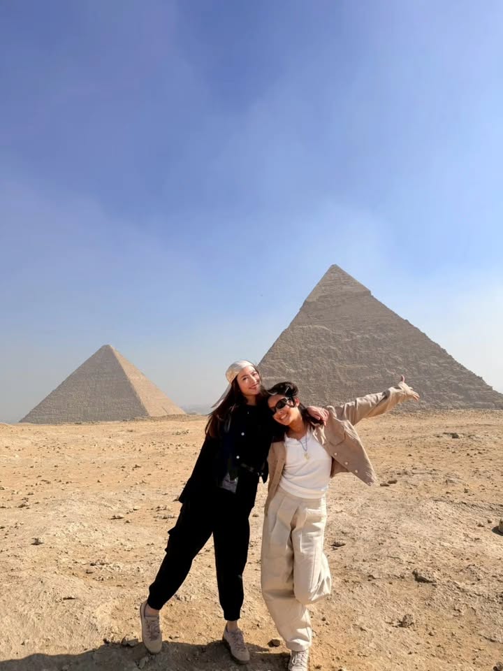 แอฟ - ทักษอร ภักดิ์สุขเจริญ