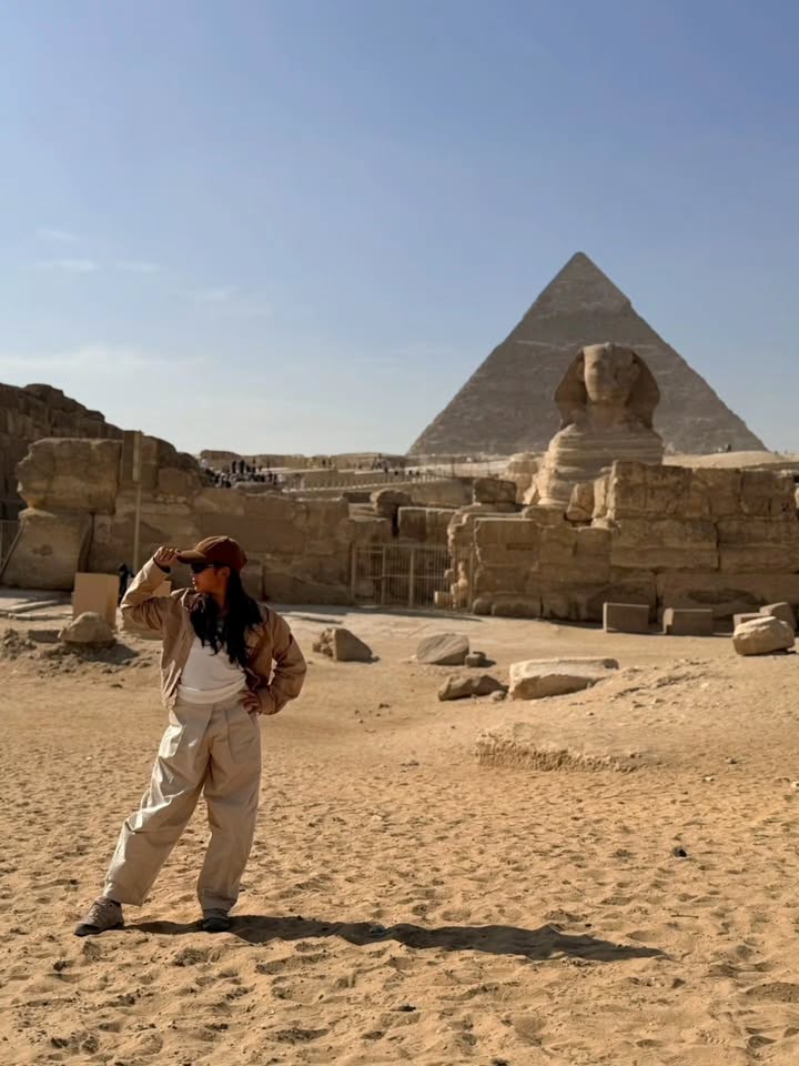 แอฟ - ทักษอร ภักดิ์สุขเจริญ