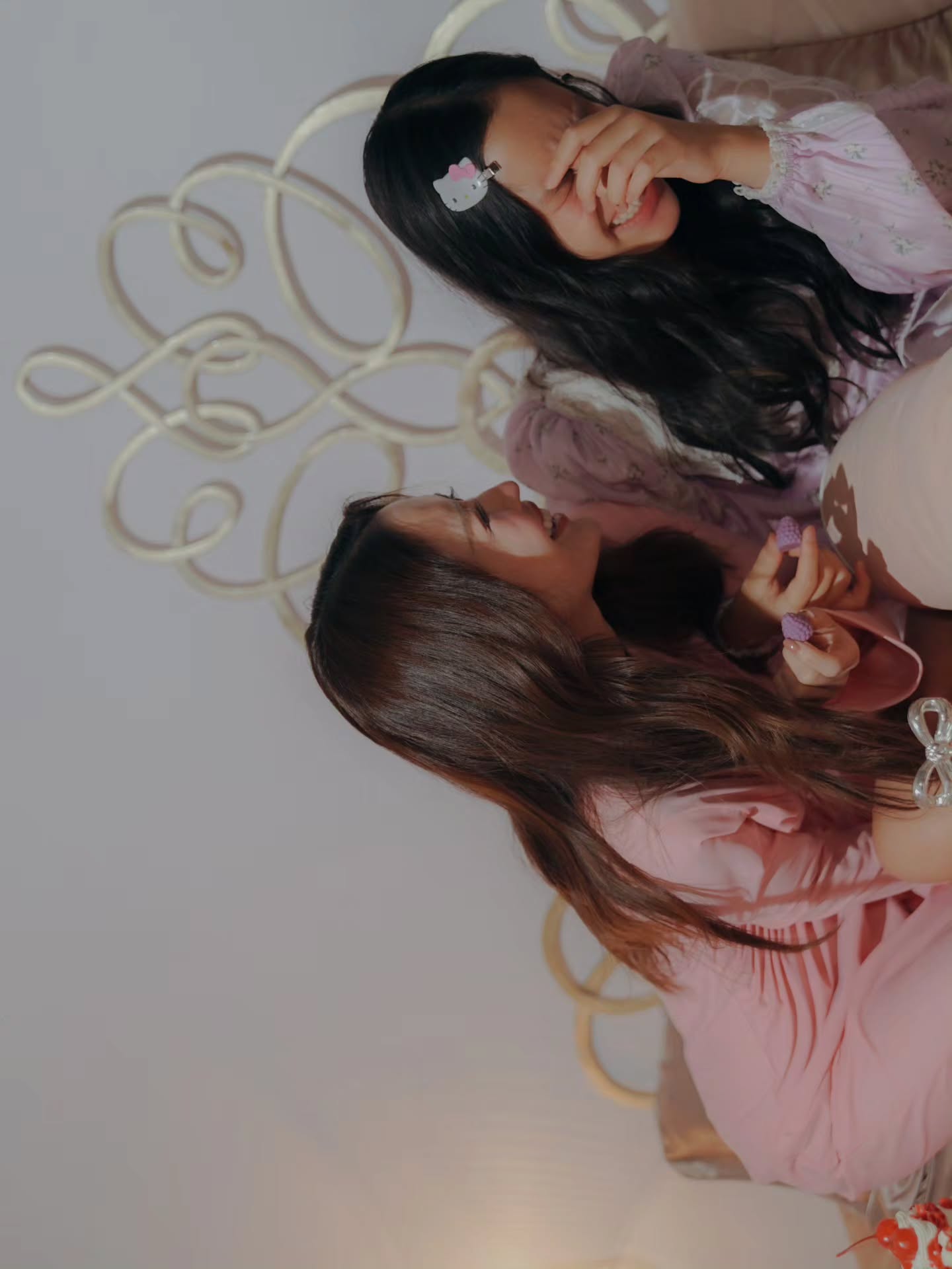 แอฟ - ทักษอร ภักดิ์สุขเจริญ