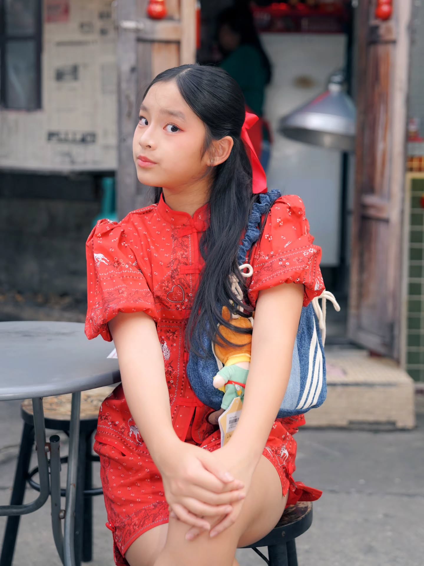 แอฟ - ทักษอร ภักดิ์สุขเจริญ