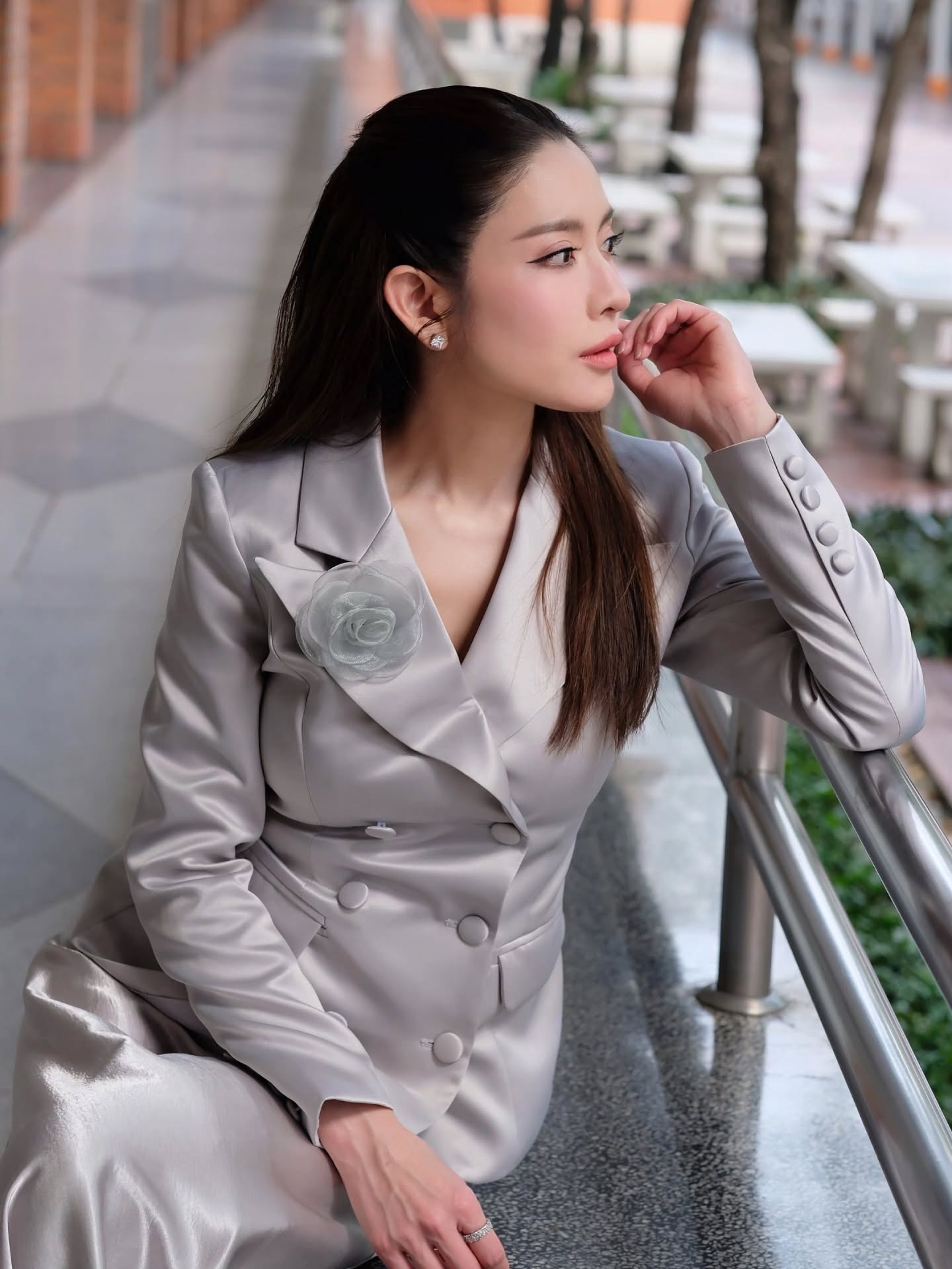 แอฟ - ทักษอร ภักดิ์สุขเจริญ