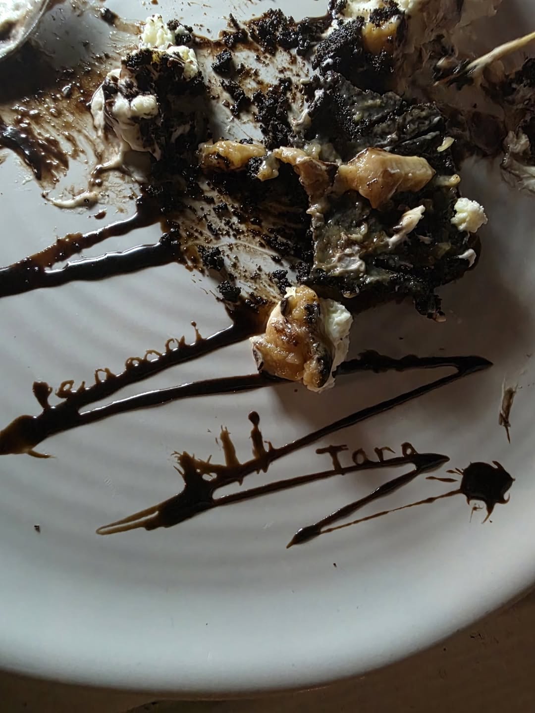 แอฟ - ทักษอร ภักดิ์สุขเจริญ