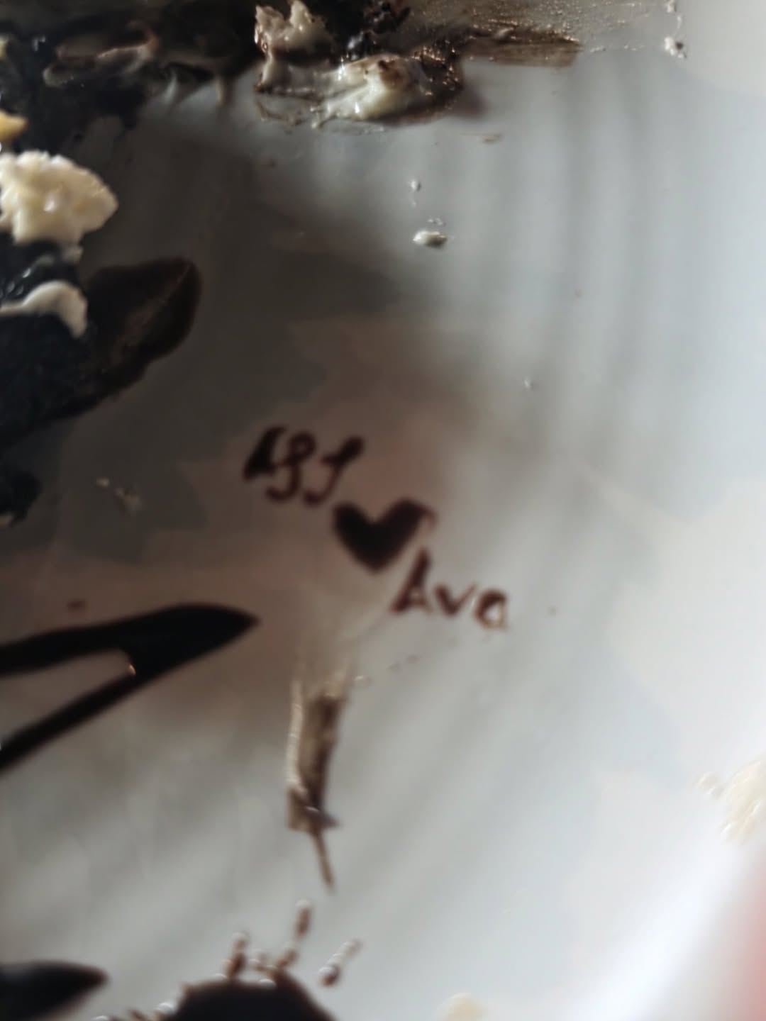 แอฟ - ทักษอร ภักดิ์สุขเจริญ