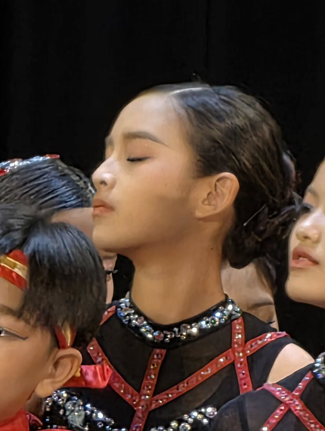 แอฟ - ทักษอร ภักดิ์สุขเจริญ