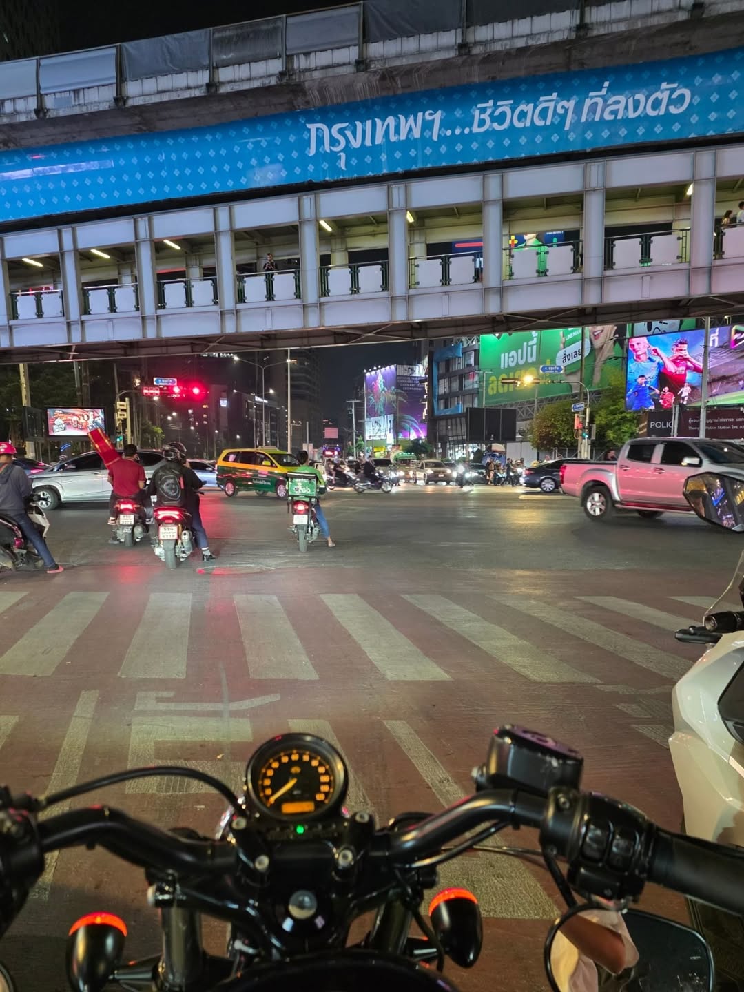 แอลม่อน - ภูมิสุวรรณ สุวรรณสถิตย์