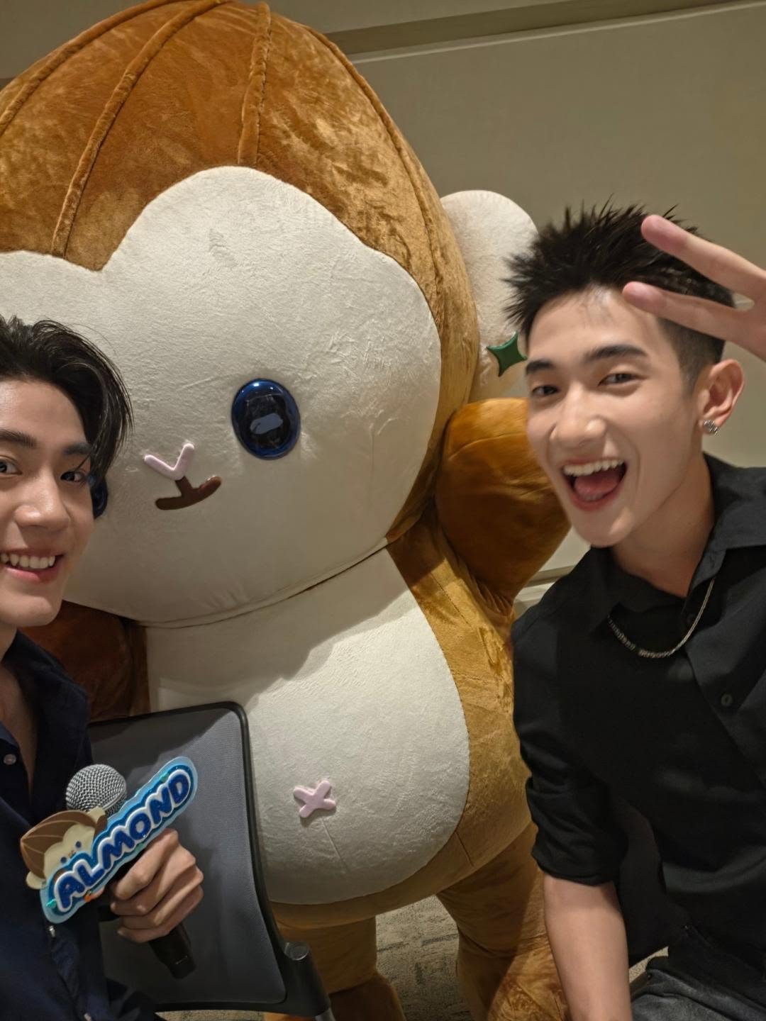 แอลม่อน - ภูมิสุวรรณ สุวรรณสถิตย์