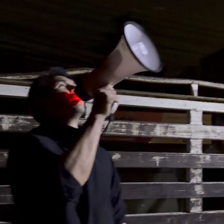 อั้ม - อธิชาติ ชุมนานนท์