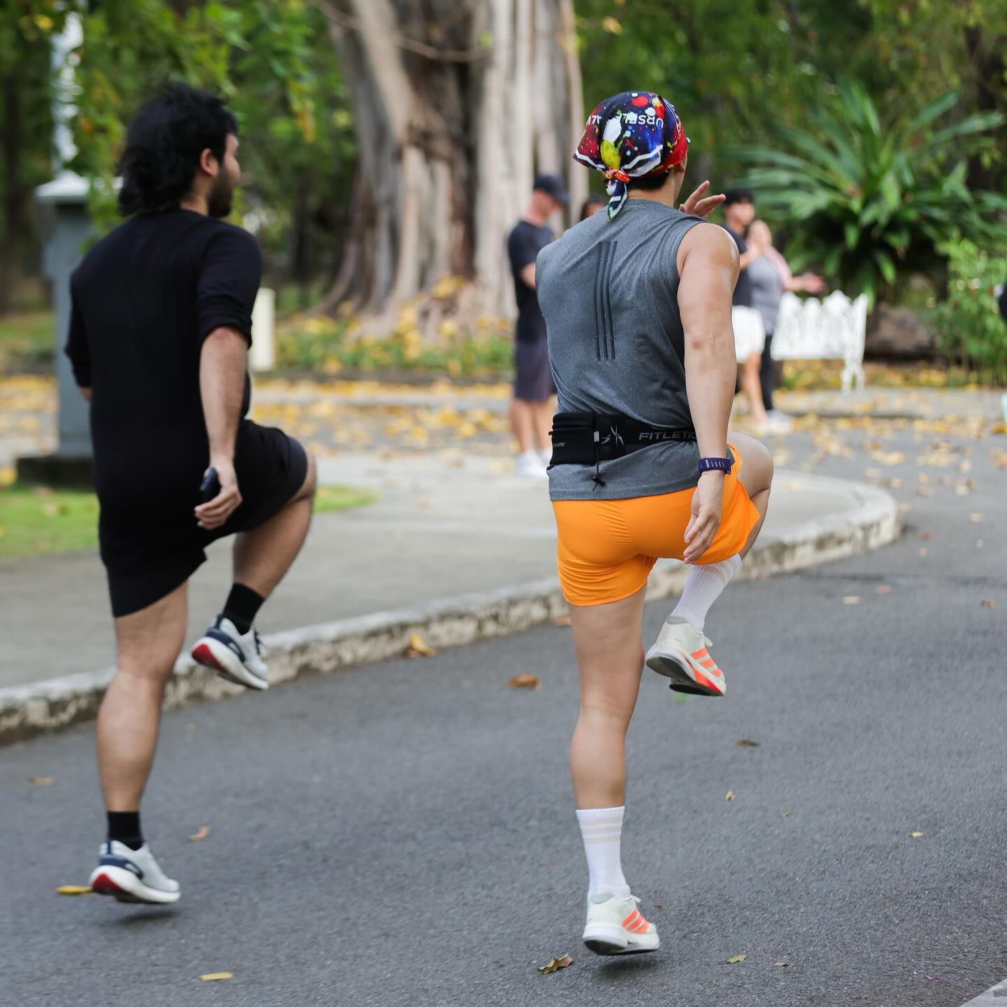 อั้ม - อธิชาติ ชุมนานนท์