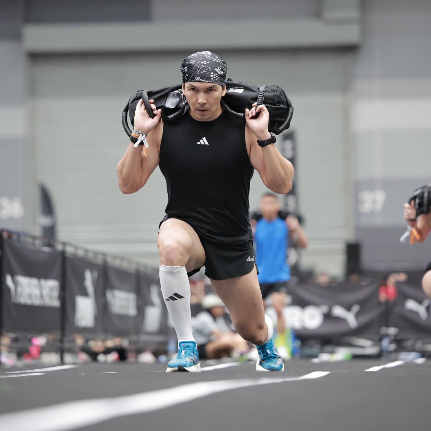 อั้ม - อธิชาติ ชุมนานนท์