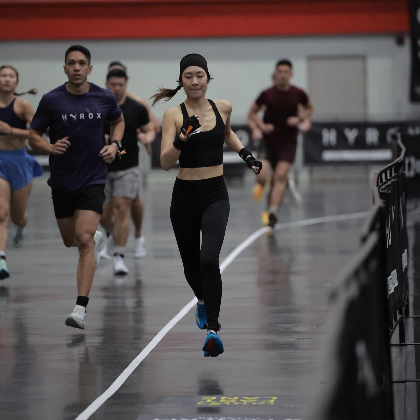 อั้ม - อธิชาติ ชุมนานนท์