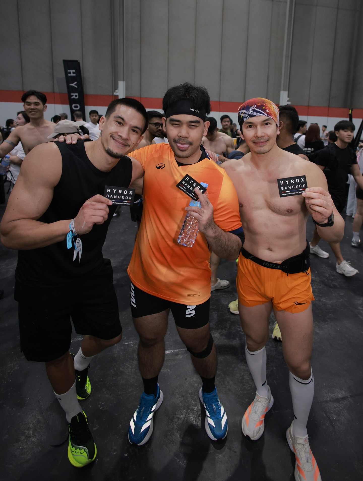 อั้ม - อธิชาติ ชุมนานนท์