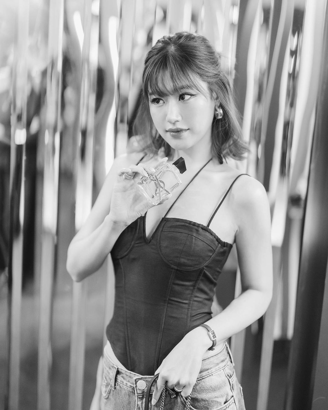 เฟย์ - พรปวีณ์ นีระสิงห์