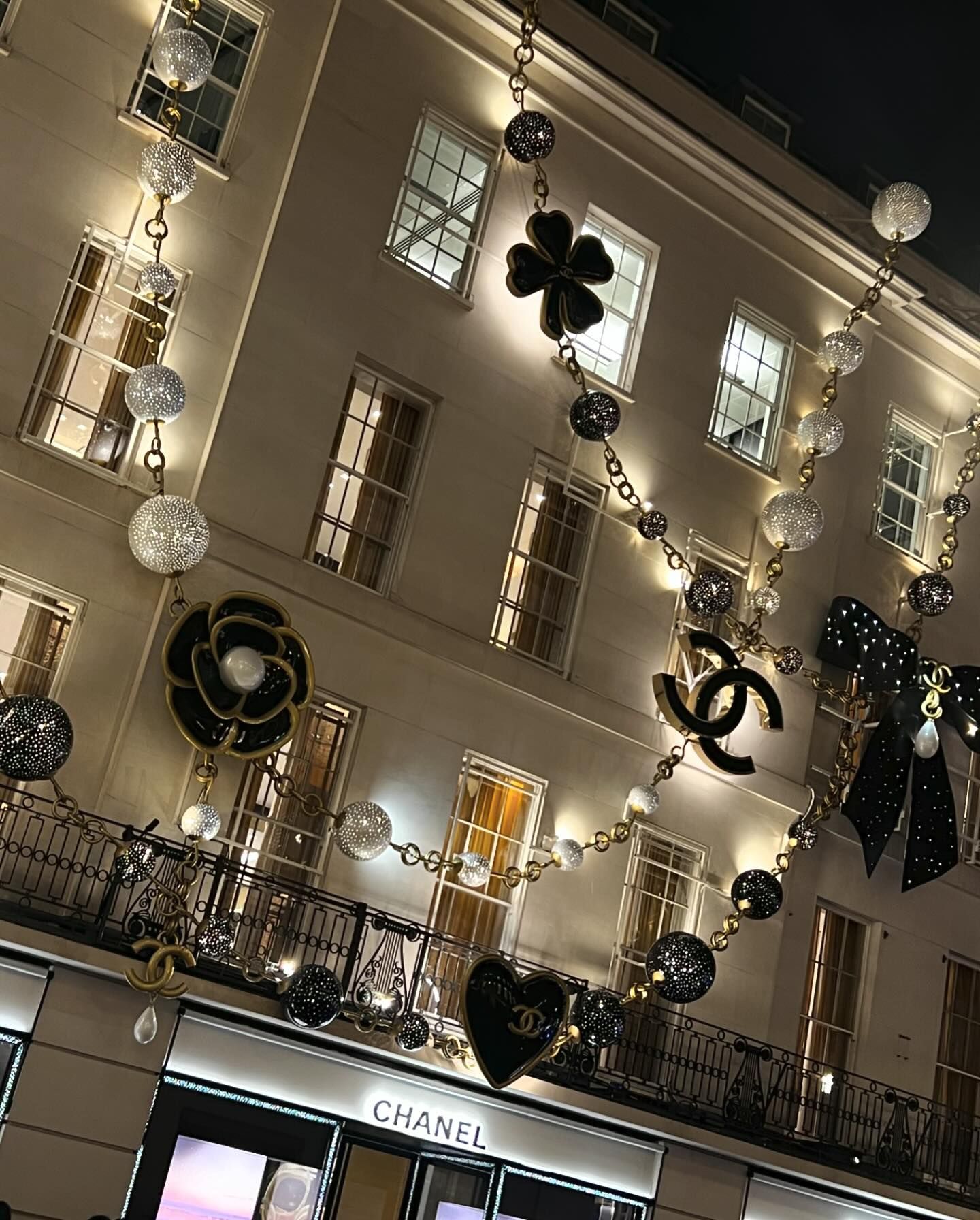 เฟย์ - พรปวีณ์ นีระสิงห์