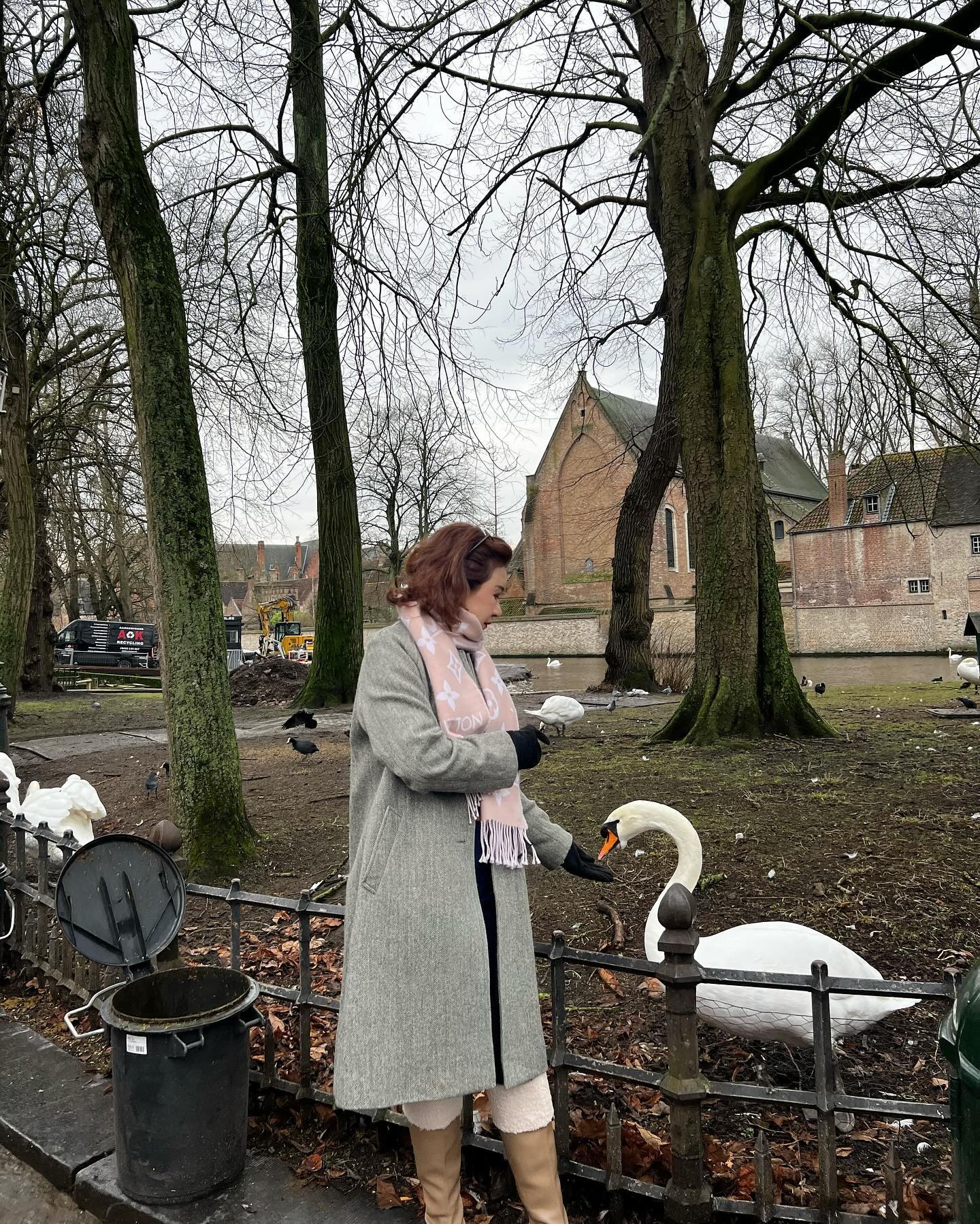 เฟย์ - พรปวีณ์ นีระสิงห์