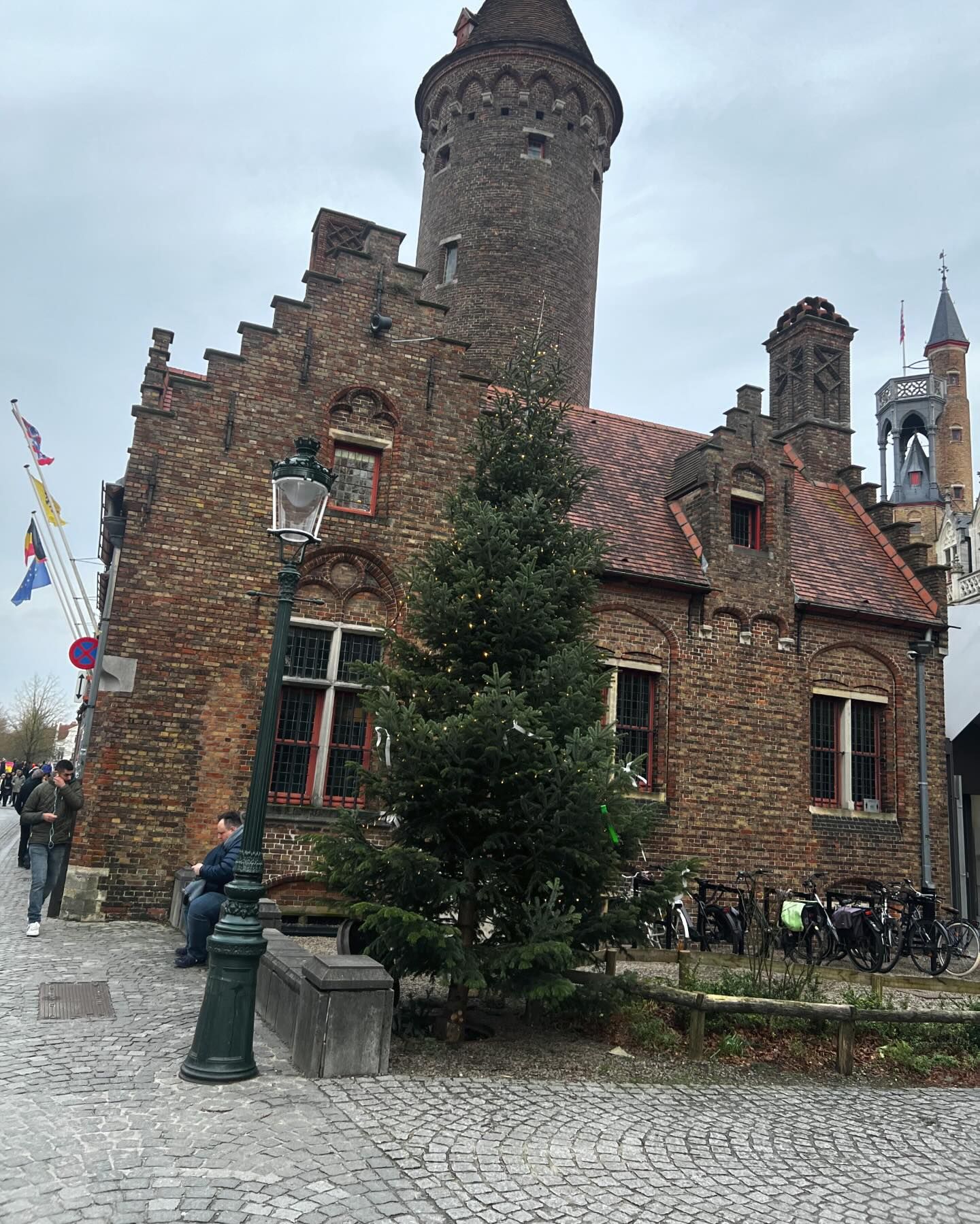 เฟย์ - พรปวีณ์ นีระสิงห์