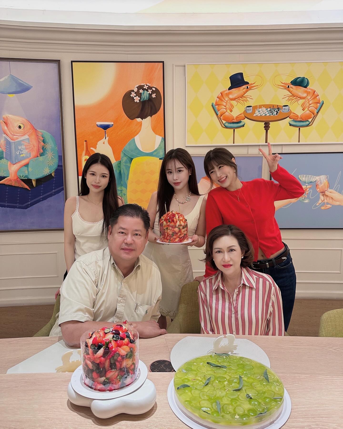 เฟย์ - พรปวีณ์ นีระสิงห์