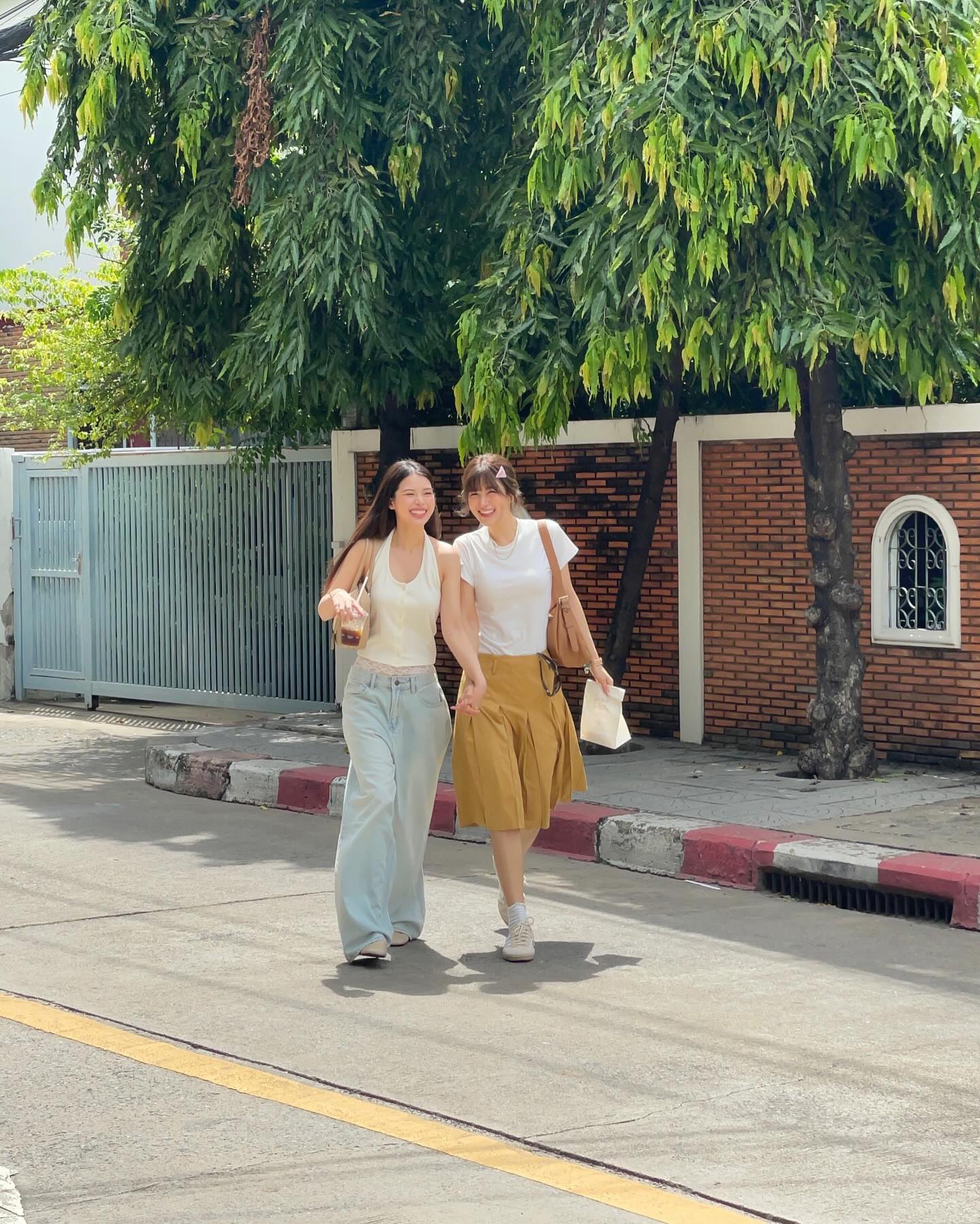เฟย์ - พรปวีณ์ นีระสิงห์