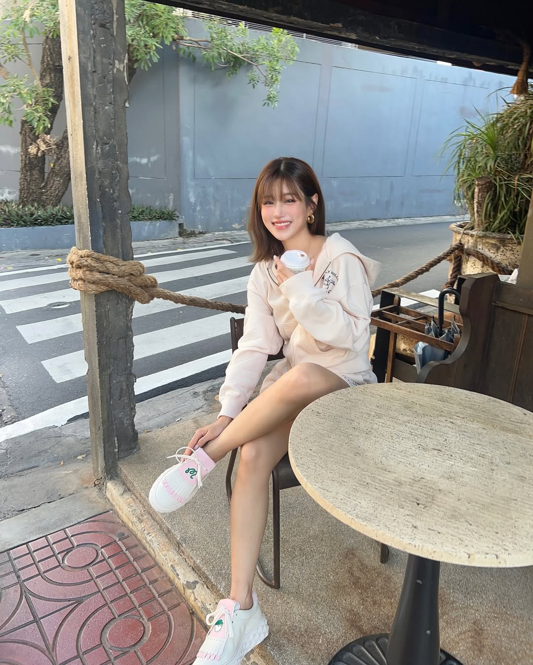เฟย์ - พรปวีณ์ นีระสิงห์