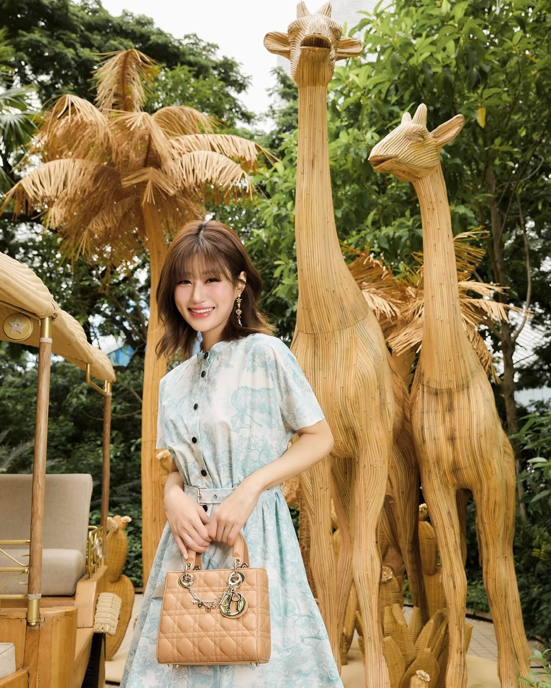 เฟย์ - พรปวีณ์ นีระสิงห์