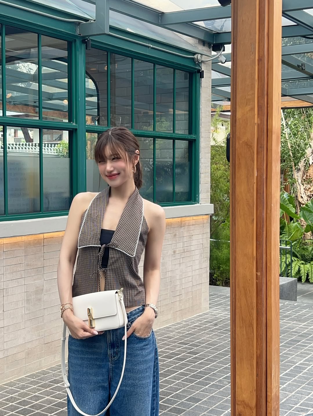 เฟย์ - พรปวีณ์ นีระสิงห์