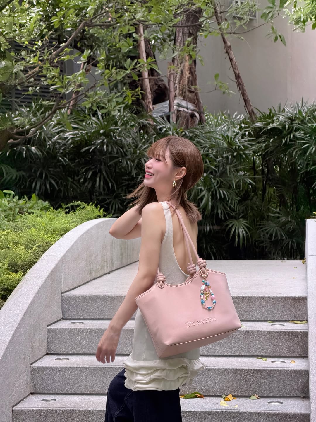 เฟย์ - พรปวีณ์ นีระสิงห์