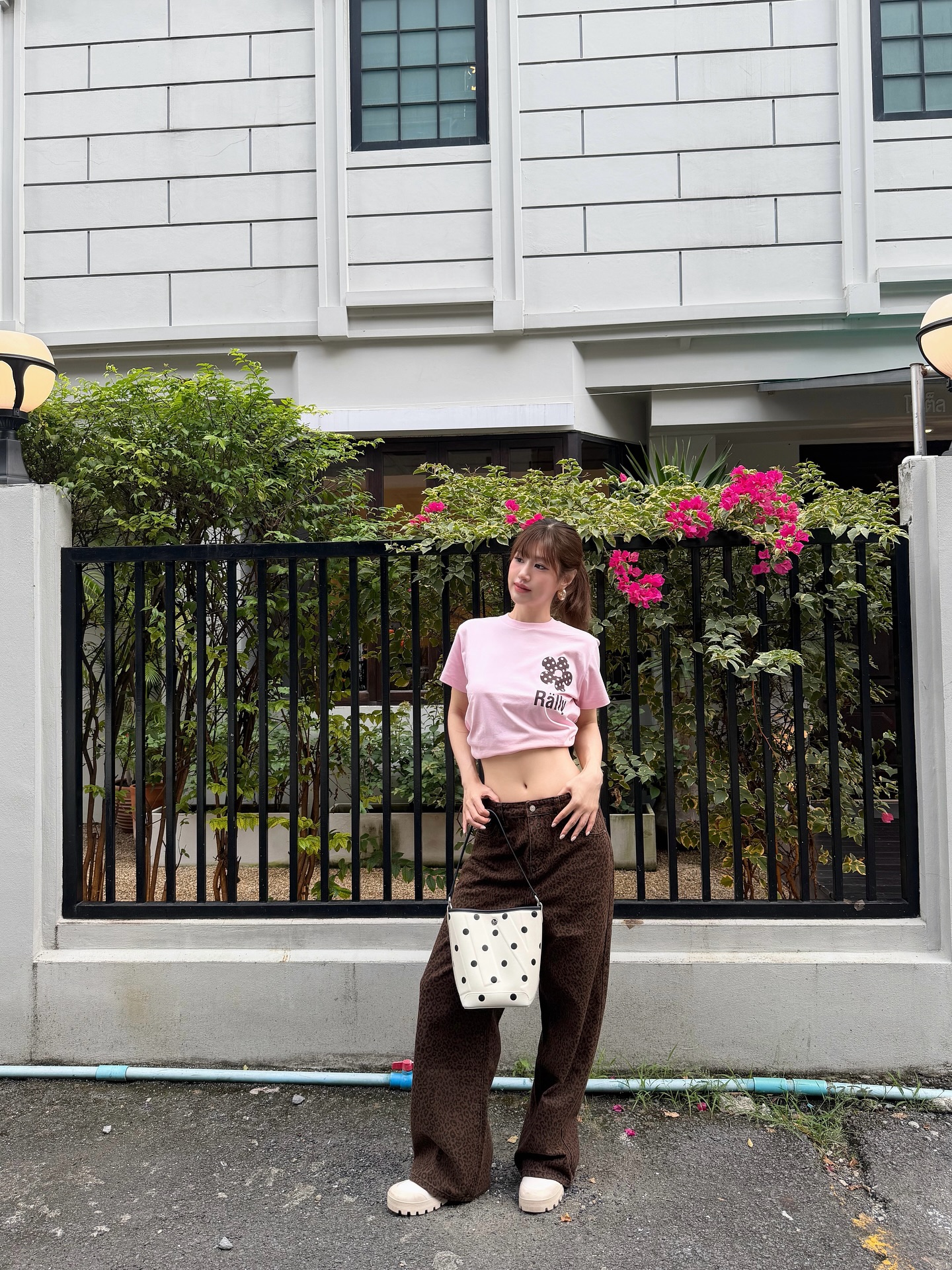 เฟย์ - พรปวีณ์ นีระสิงห์