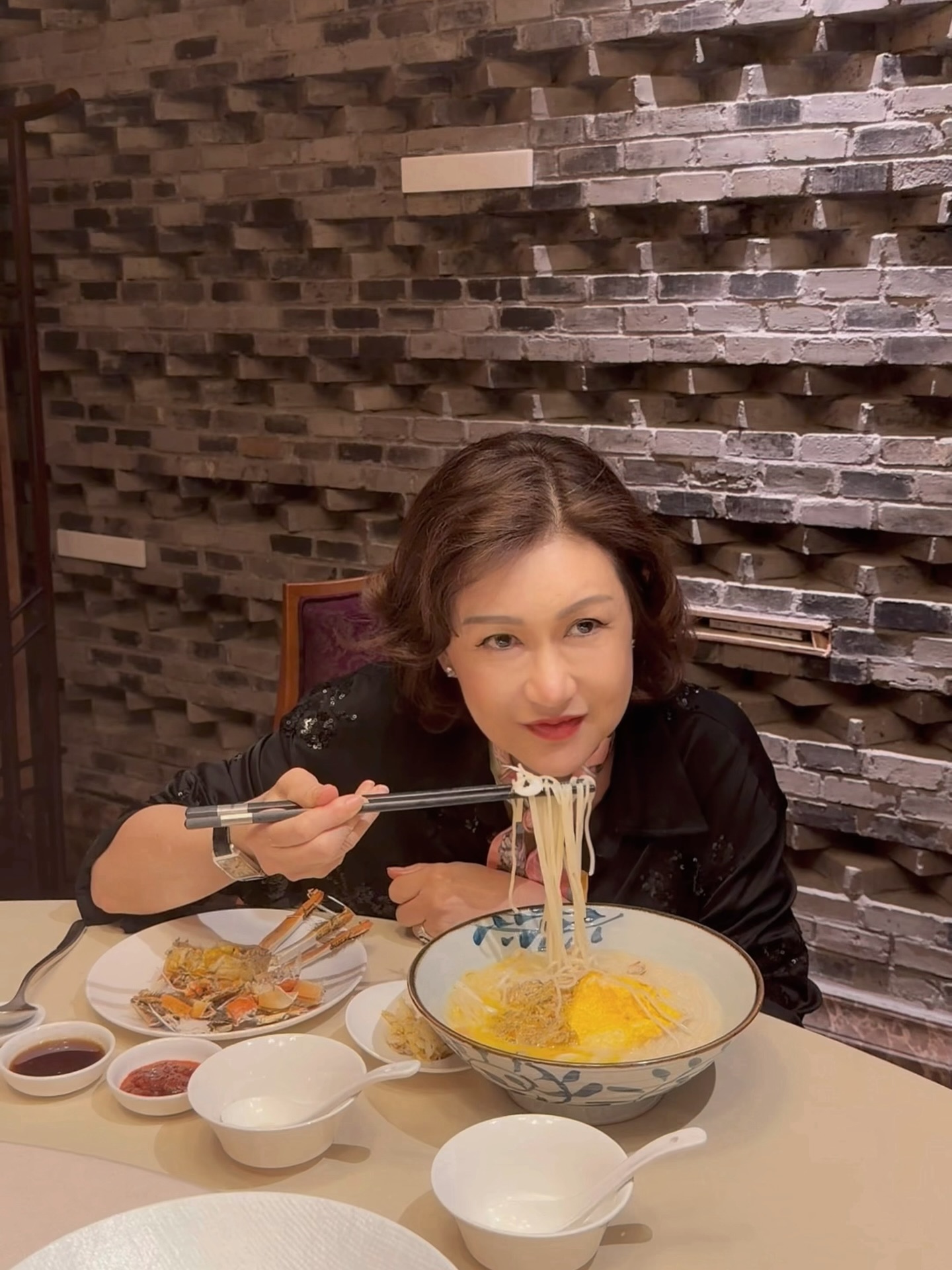 เฟย์ - พรปวีณ์ นีระสิงห์