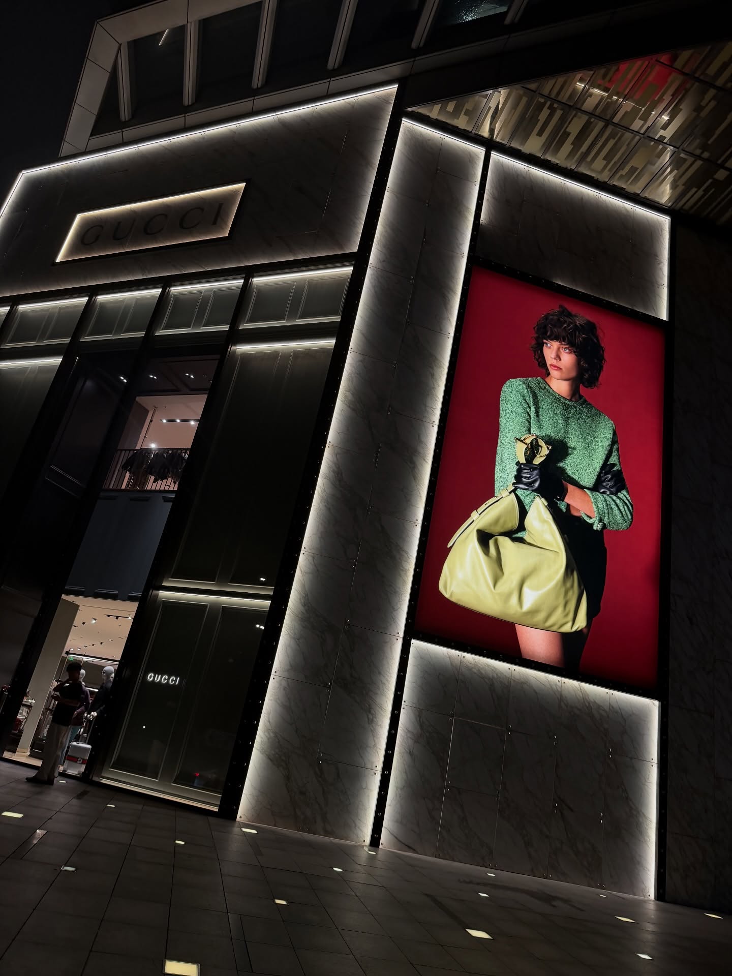 เฟย์ - พรปวีณ์ นีระสิงห์