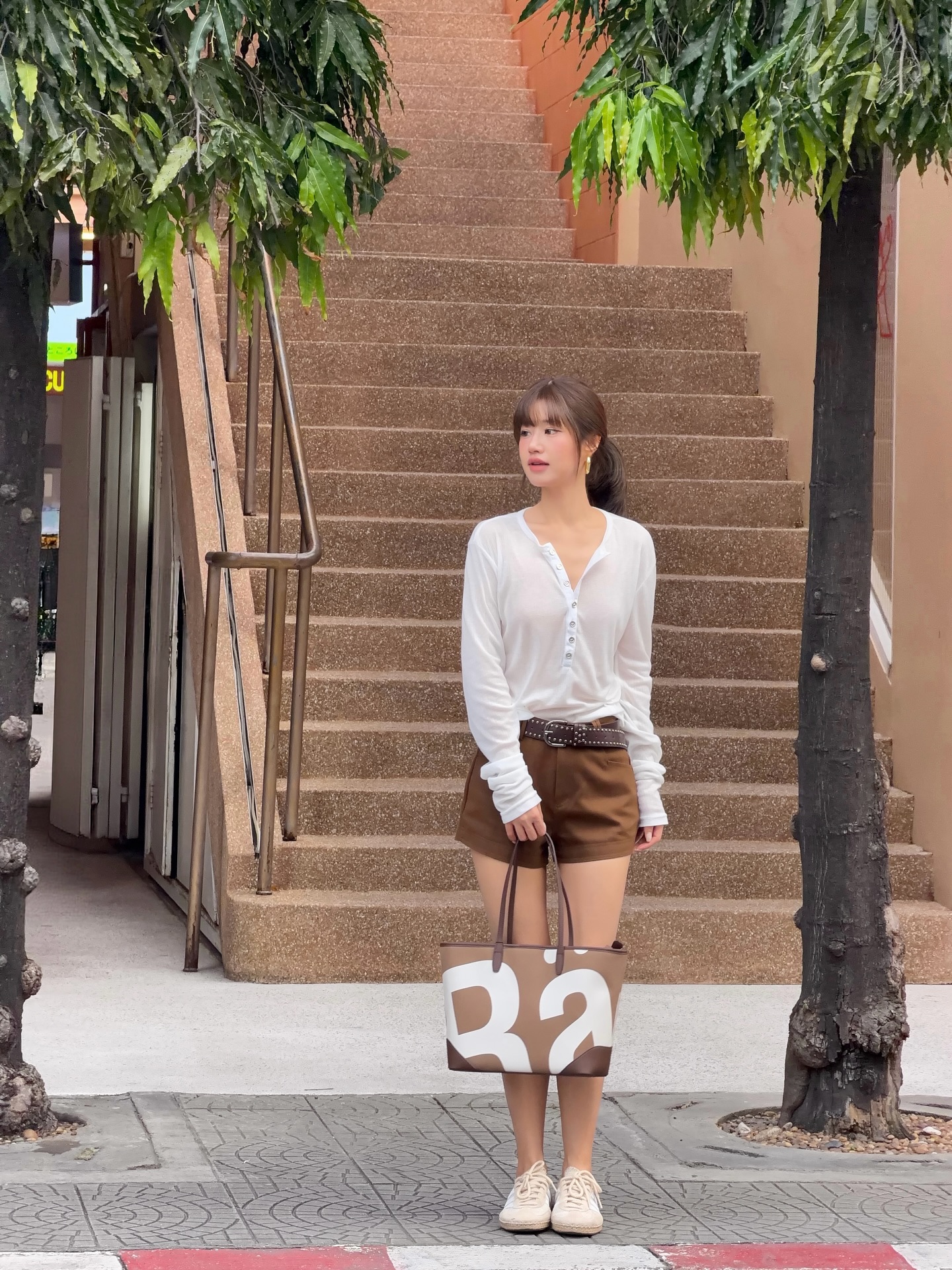 เฟย์ - พรปวีณ์ นีระสิงห์