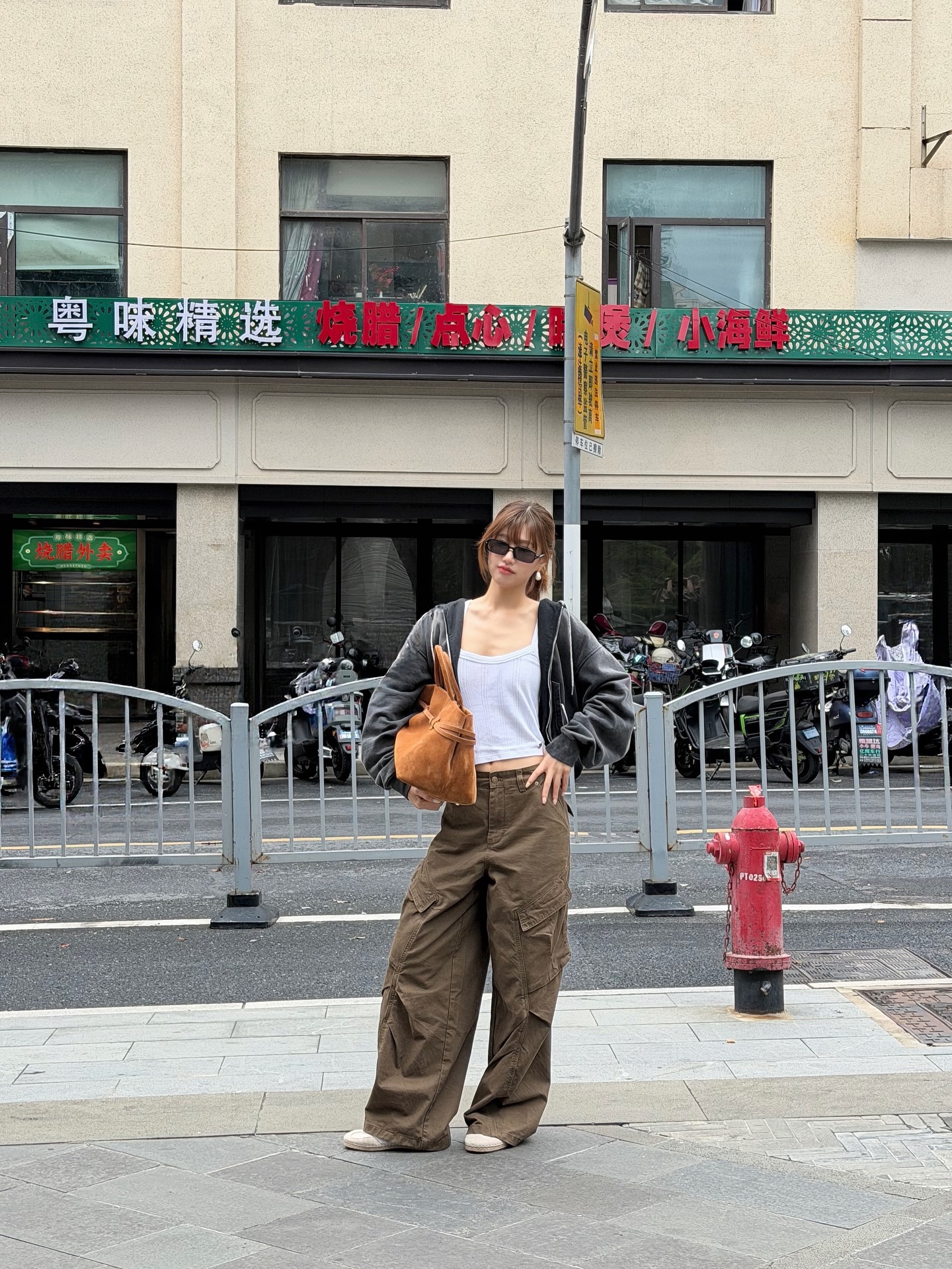 เฟย์ - พรปวีณ์ นีระสิงห์